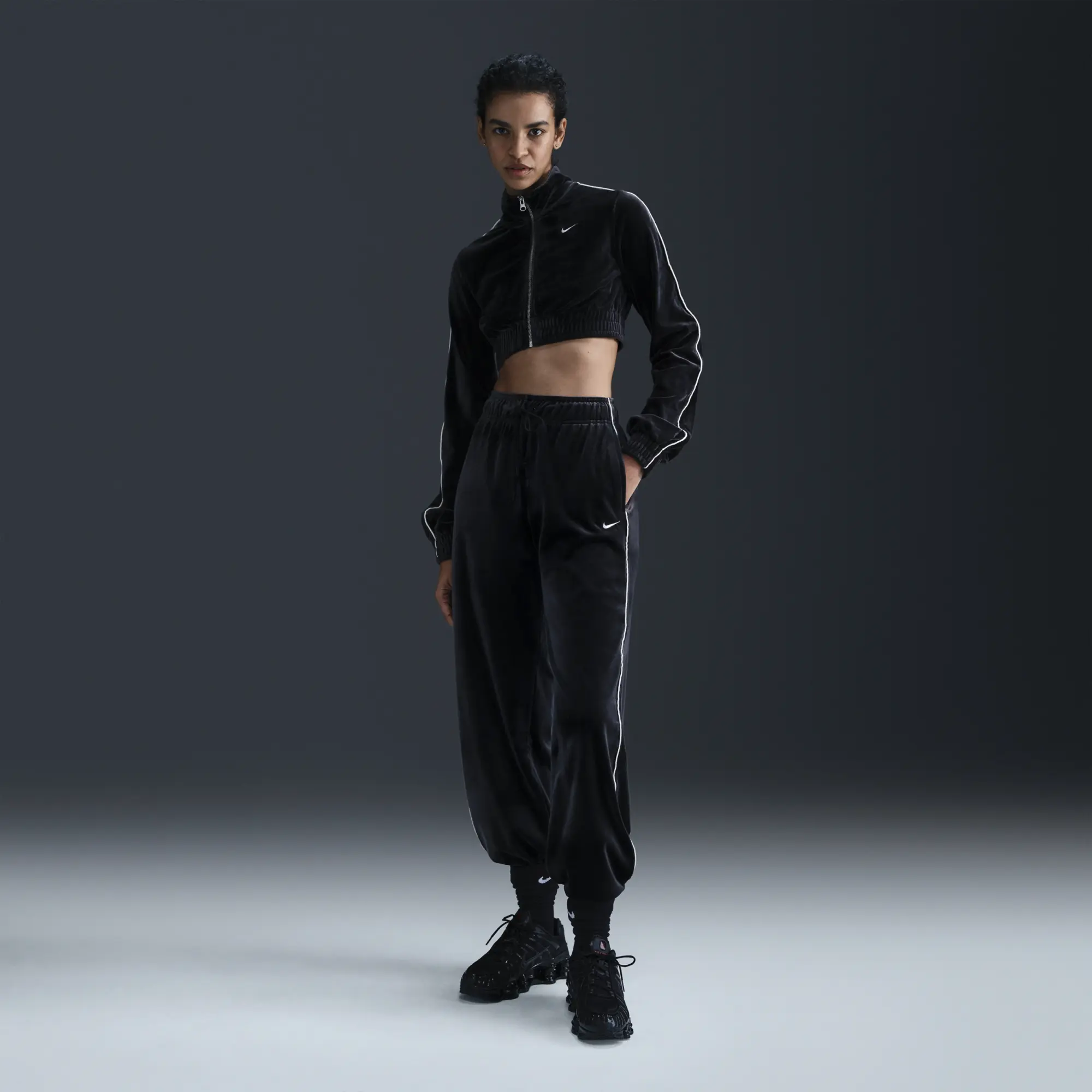 Nike Sportswear Collection Women's Mid-Rise Velour Joggers - Black - Polyester/Elastane