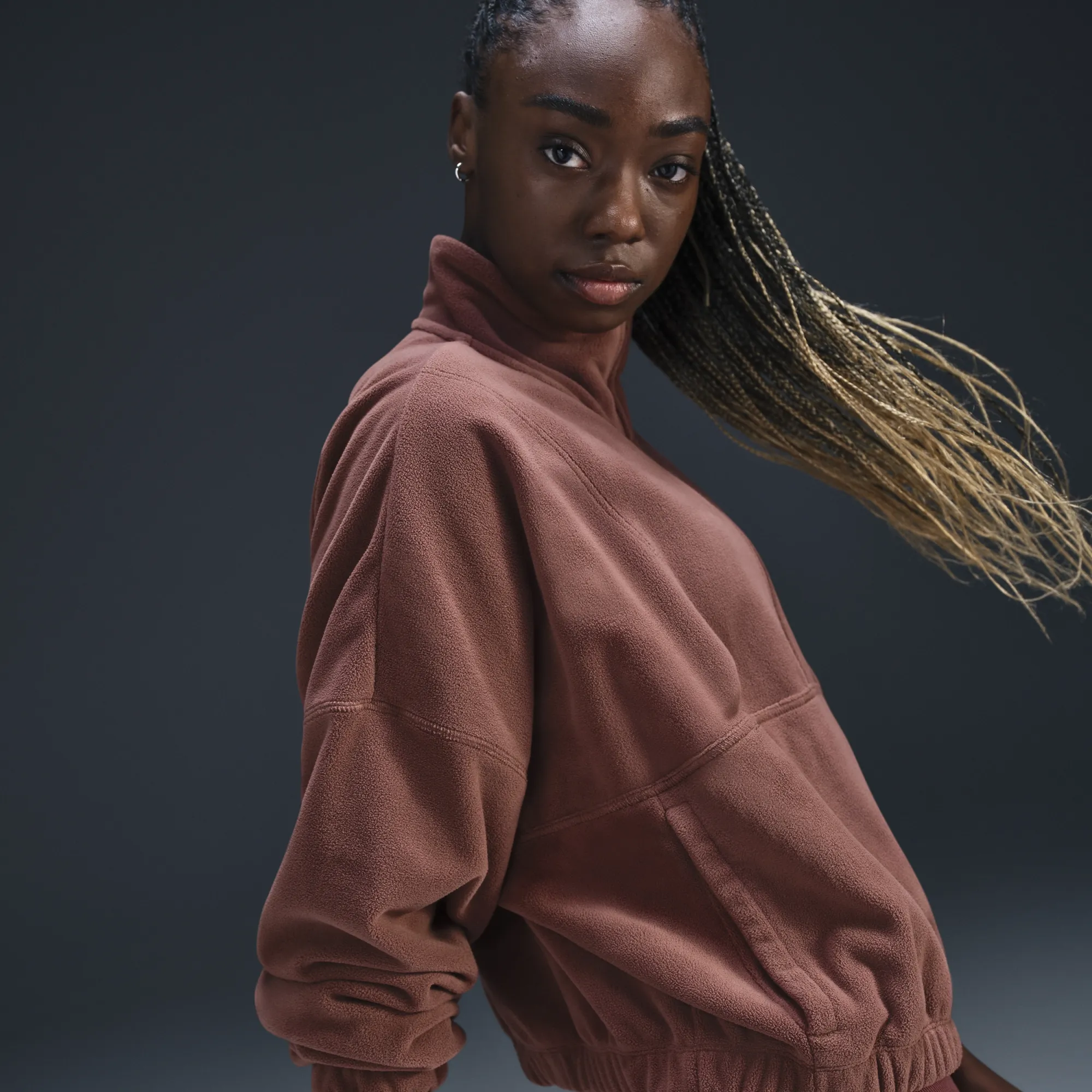 Nike One Women's Therma-FIT Oversized 1/2-Zip Fleece Top - Red