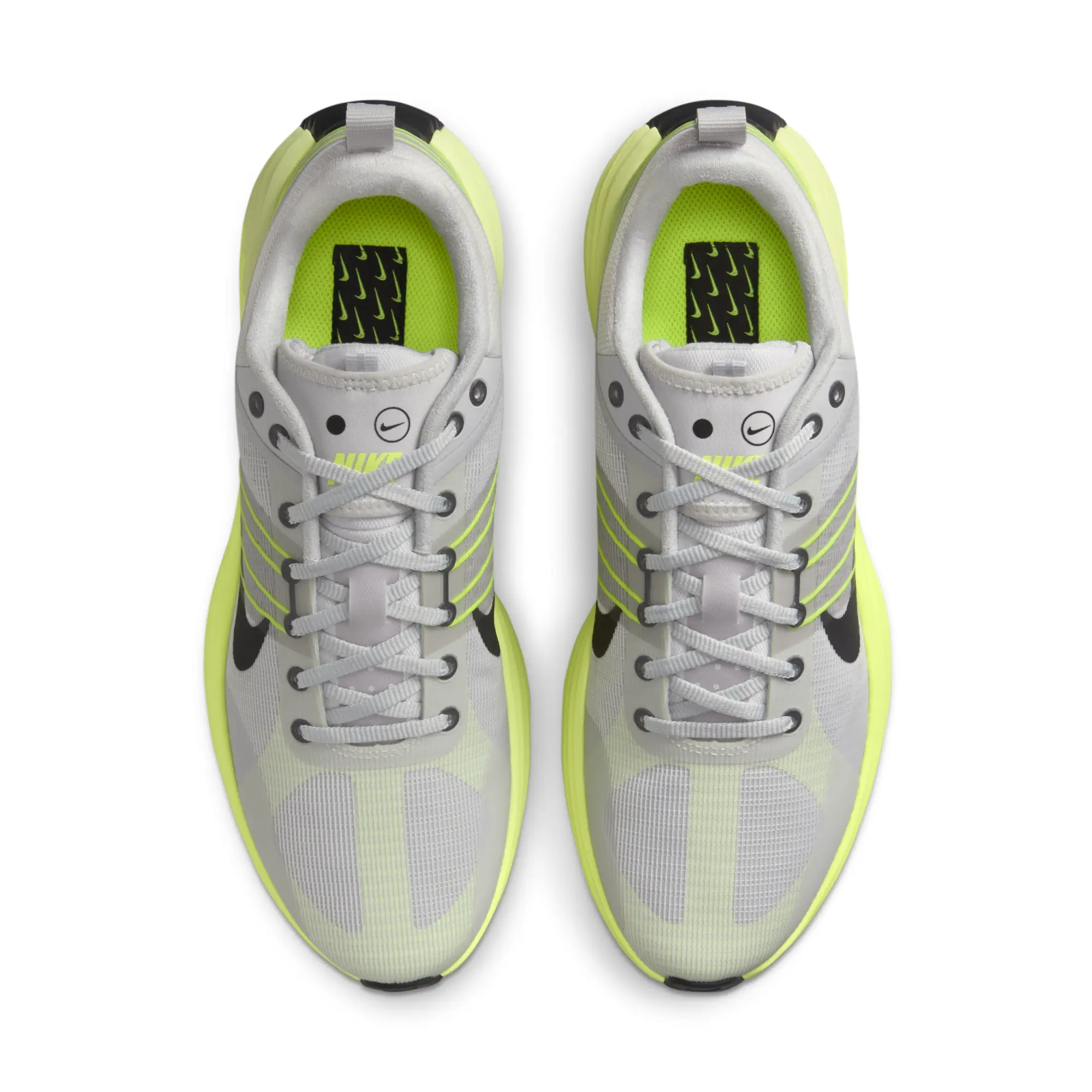 Nike Lunar Roam Trainers In Light Grey And Green-Silver