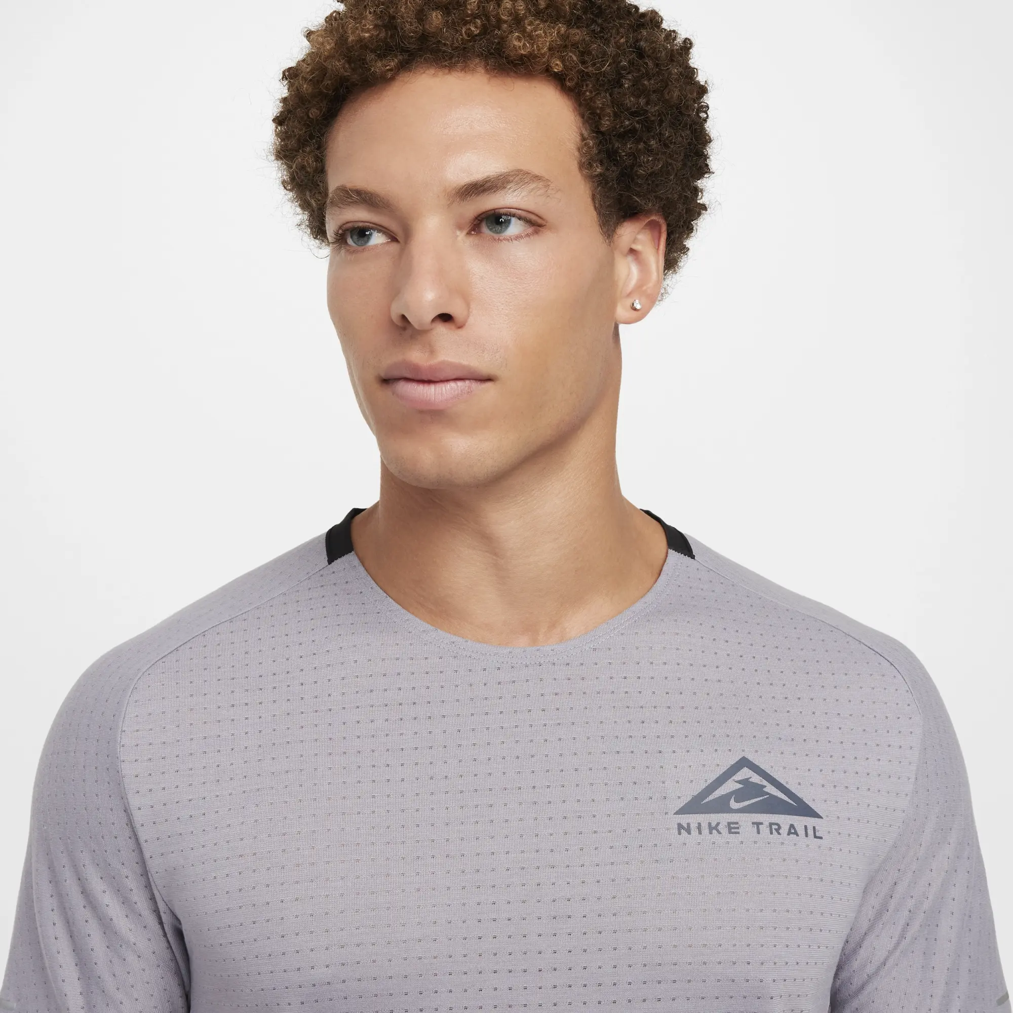 Nike Dri FIT Trail Solar Chase T Shirt