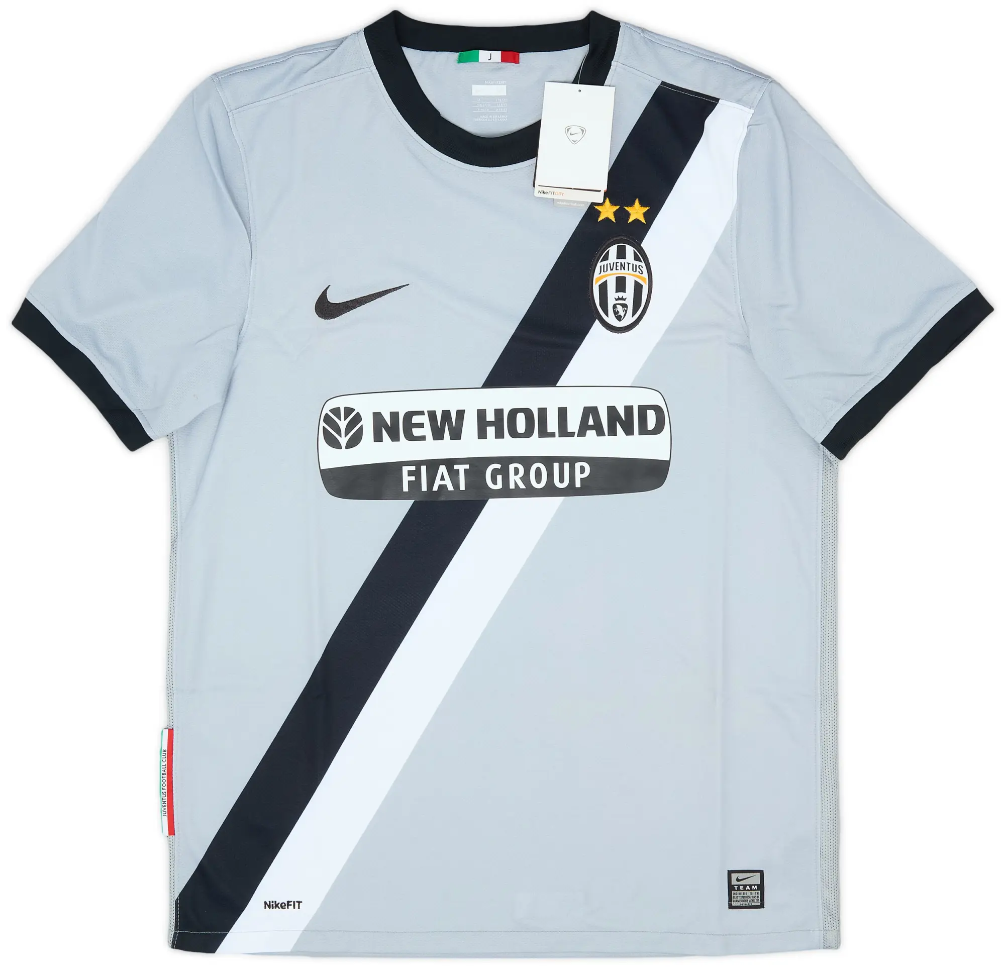 Nike 2009-10 Juventus Away Shirt (M)