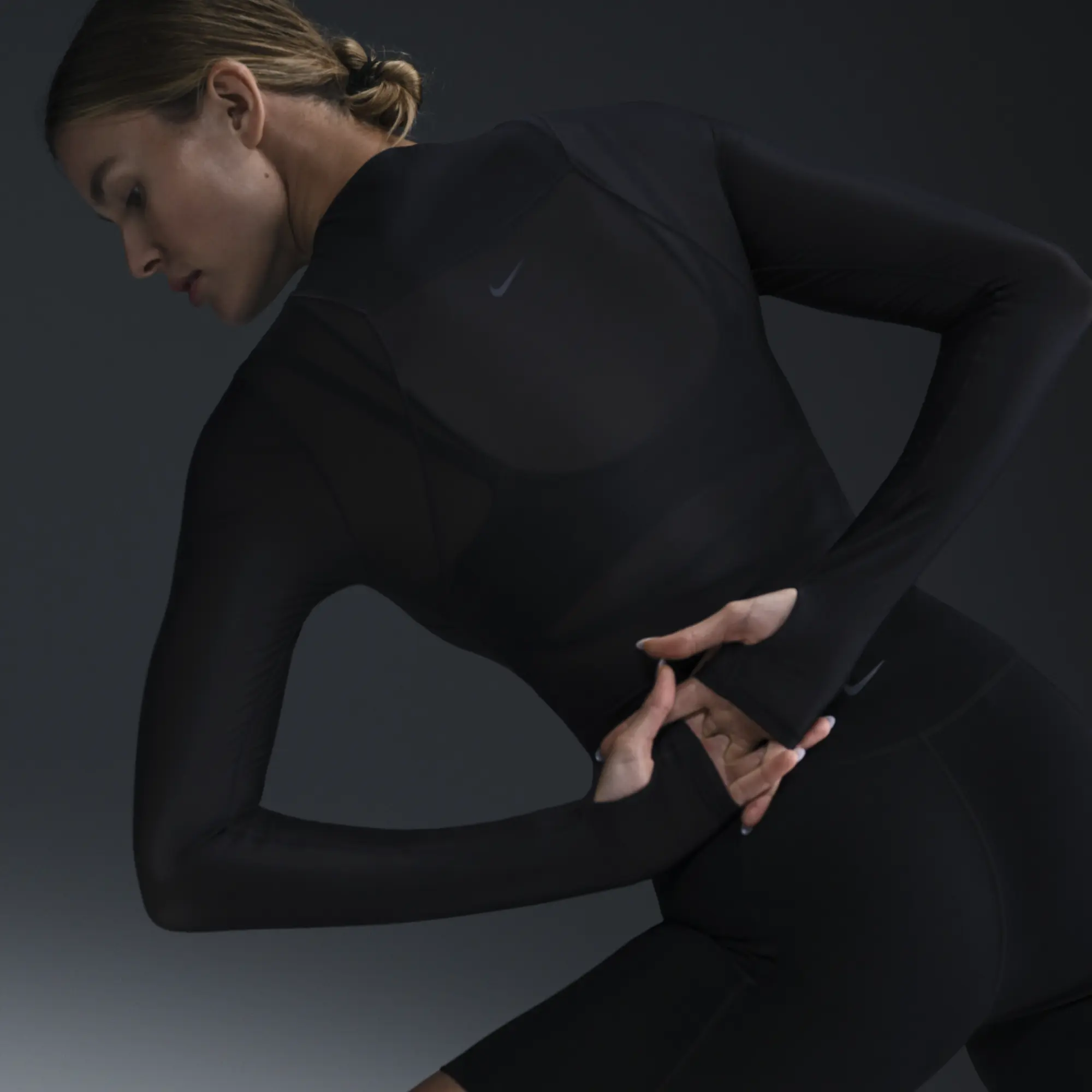 Nike Zenvy Sheer Women's Dri-FIT Long-Sleeve Top - Black - Nylon/Elastane