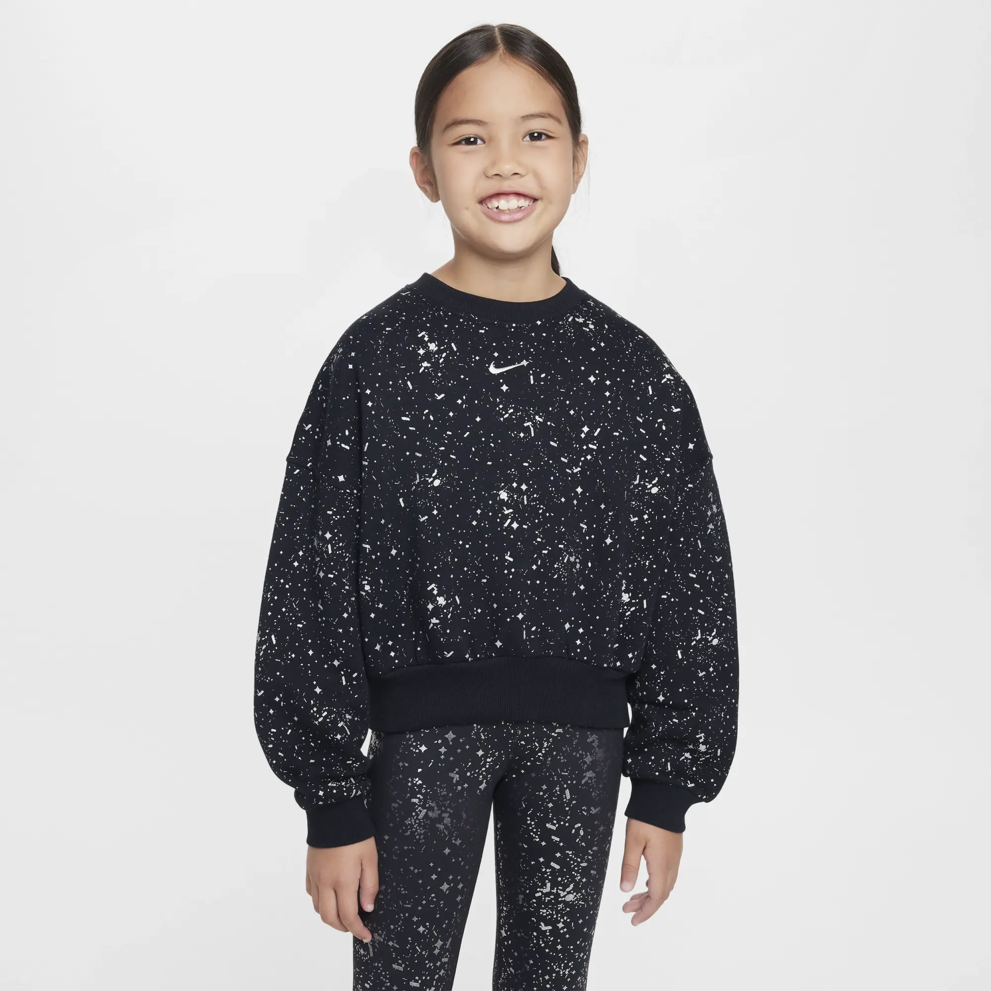 Nike Sportswear Club Fleece Older Kids' (Girls') Crew-Neck Sweatshirt - Black - Cotton/Polyester