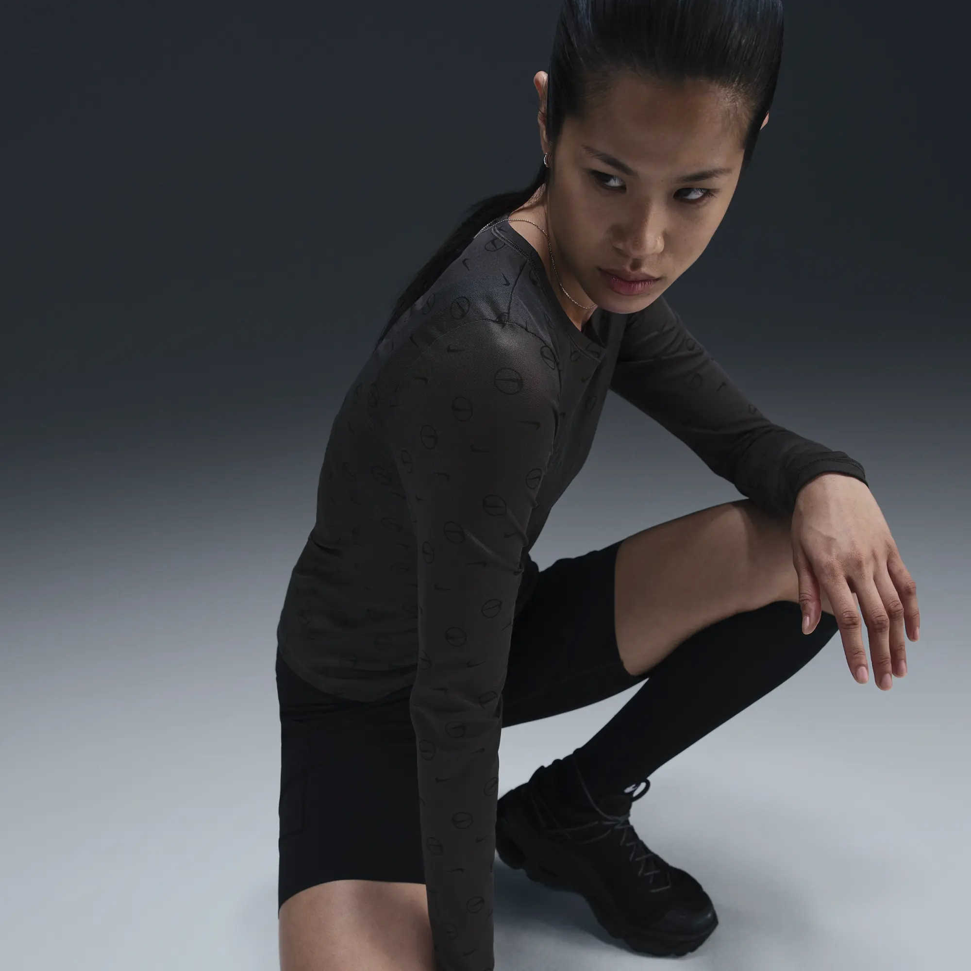 Nike Sportswear Women's Long-Sleeve Top - Grey - Polyester/Elastane