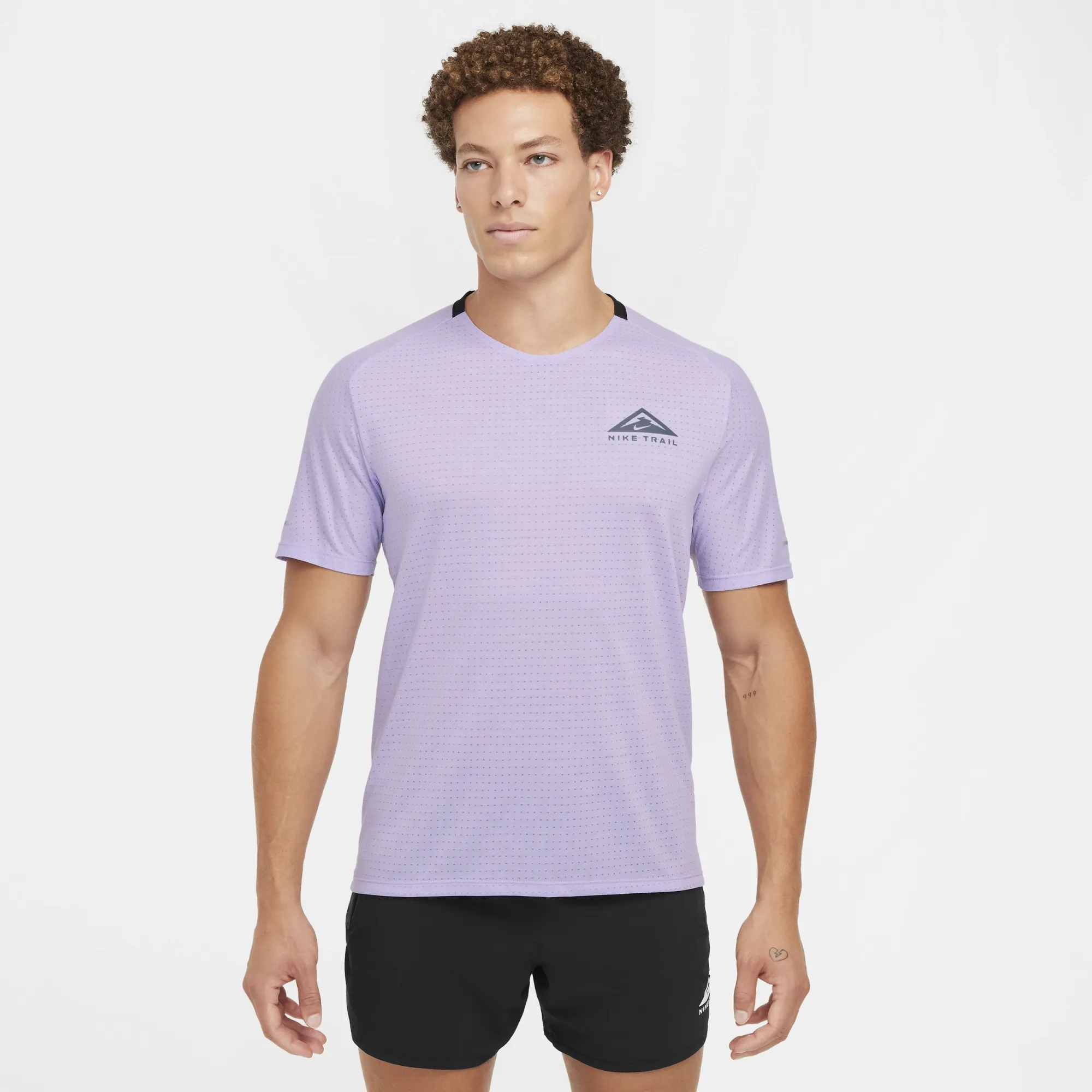 Nike Dri FIT Trail Solar Chase T Shirt