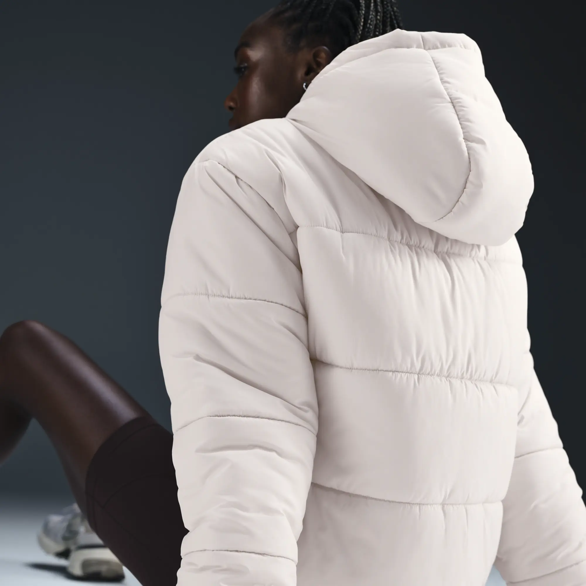 Nike Sportswear Classic Puffer Women's Therma-FIT Loose Hooded Jacket - Brown - Polyester
