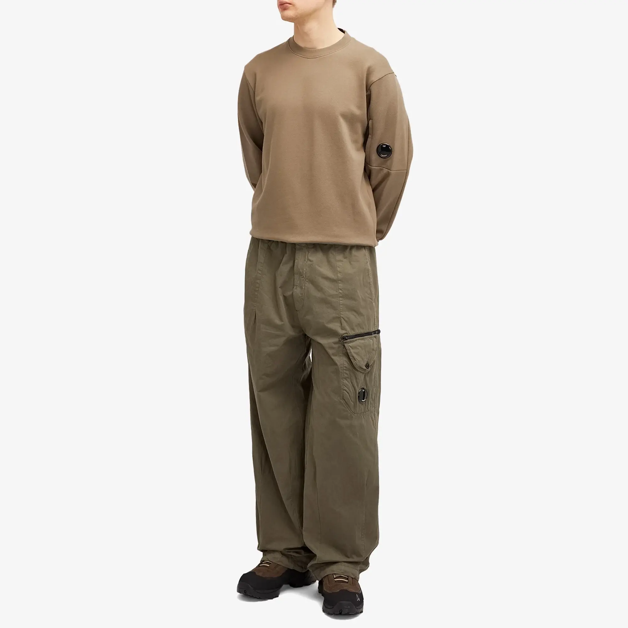 C.P. Company Men's Diagonal Raised Lens Crew Sweat Walnut