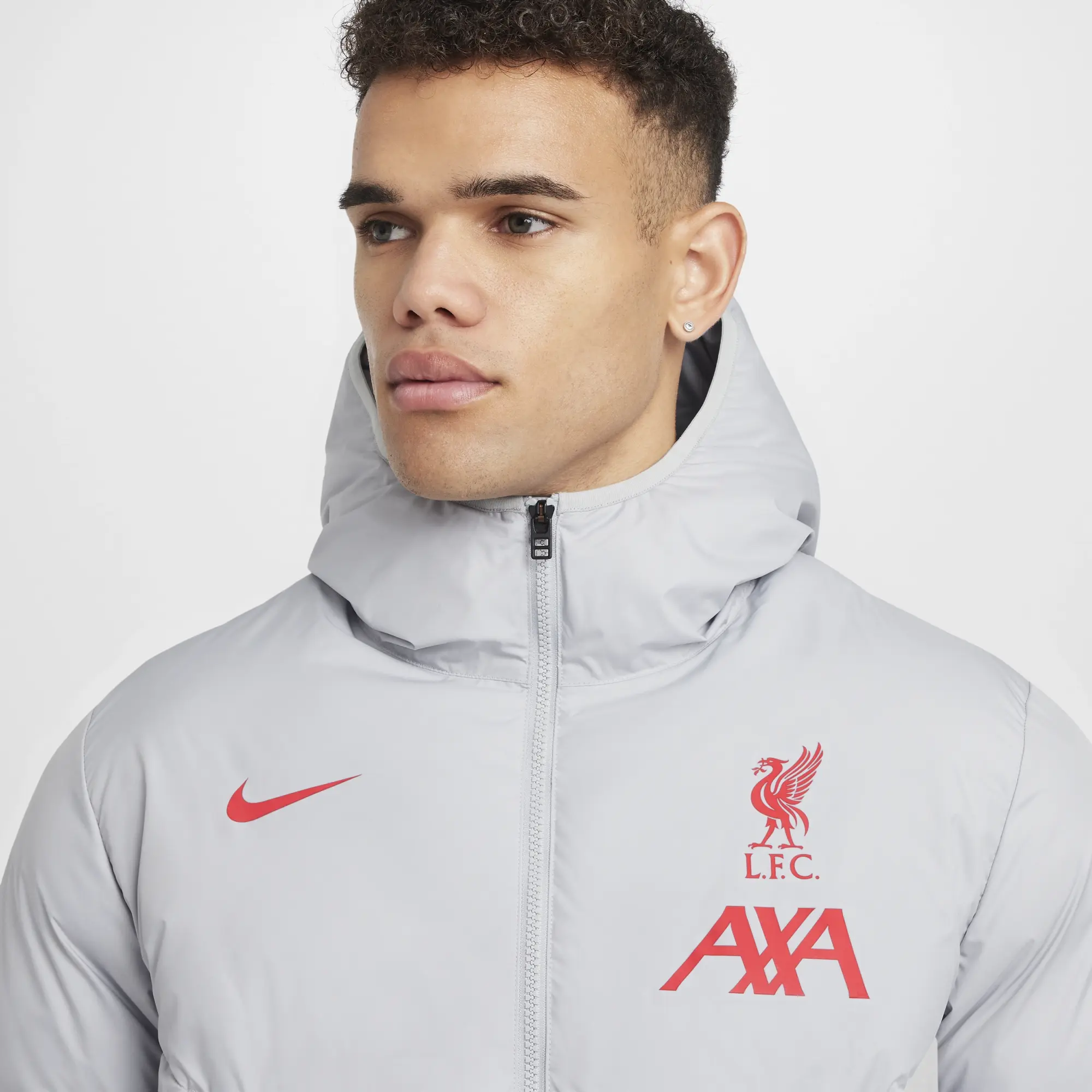 Liverpool F.C. Strike Windrunner PrimaLoft® Men's Nike Storm-FIT Football Hooded Parka - Grey - Thin