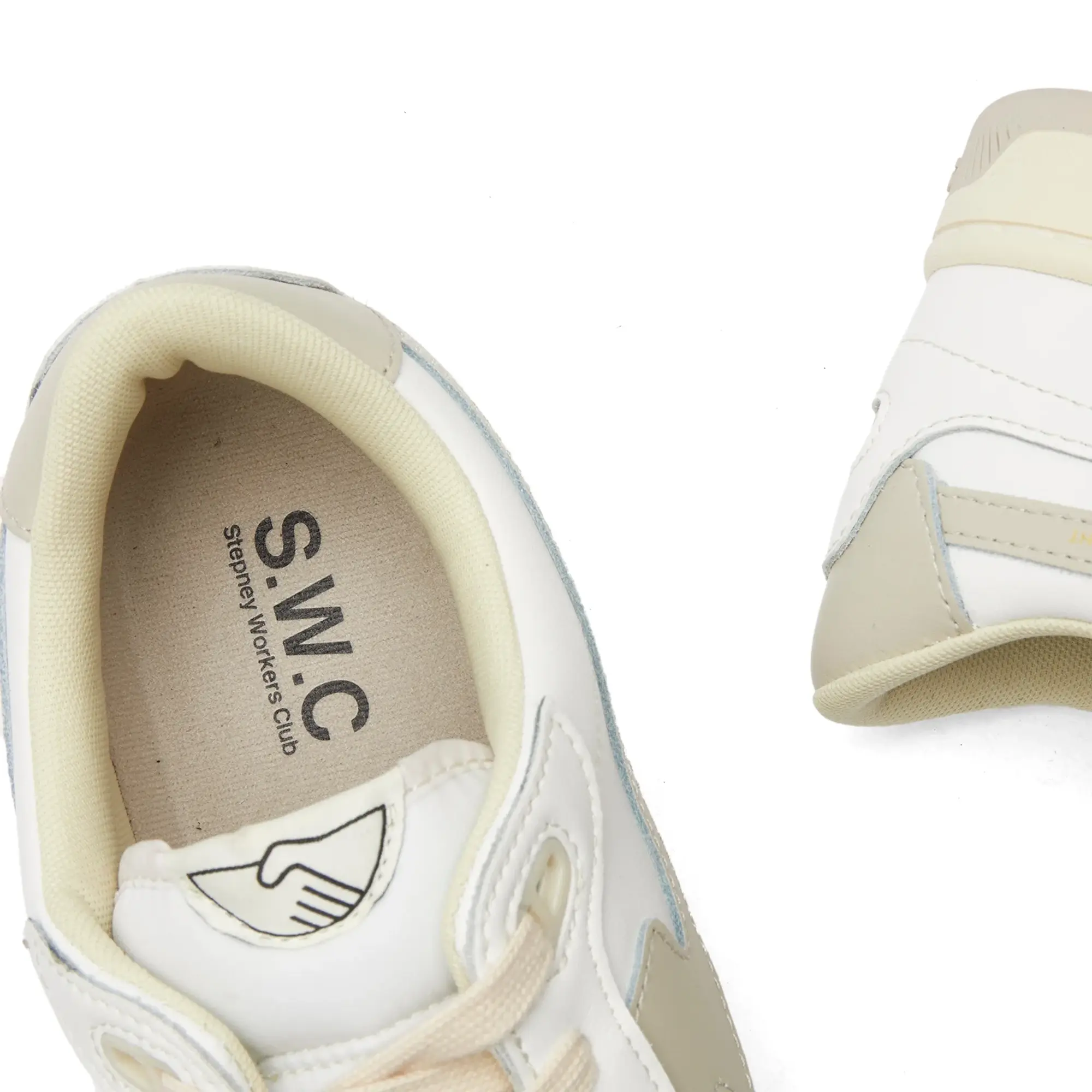 Stepney Workers Club Pro Cup S Strike, White