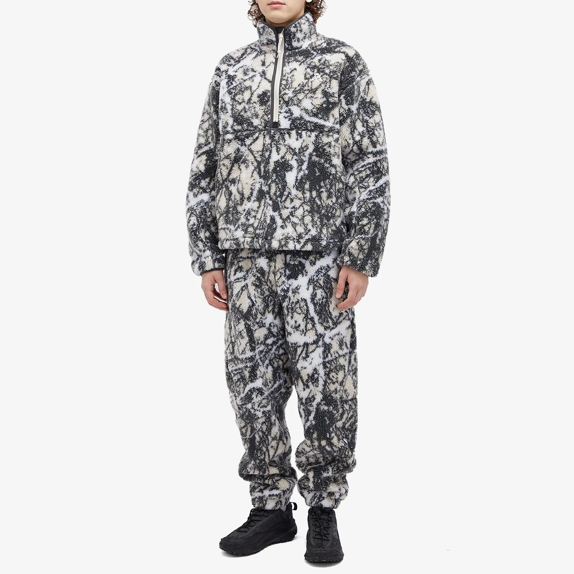 Nike ACG 'Canwell Glacier' Fleece Pants, White