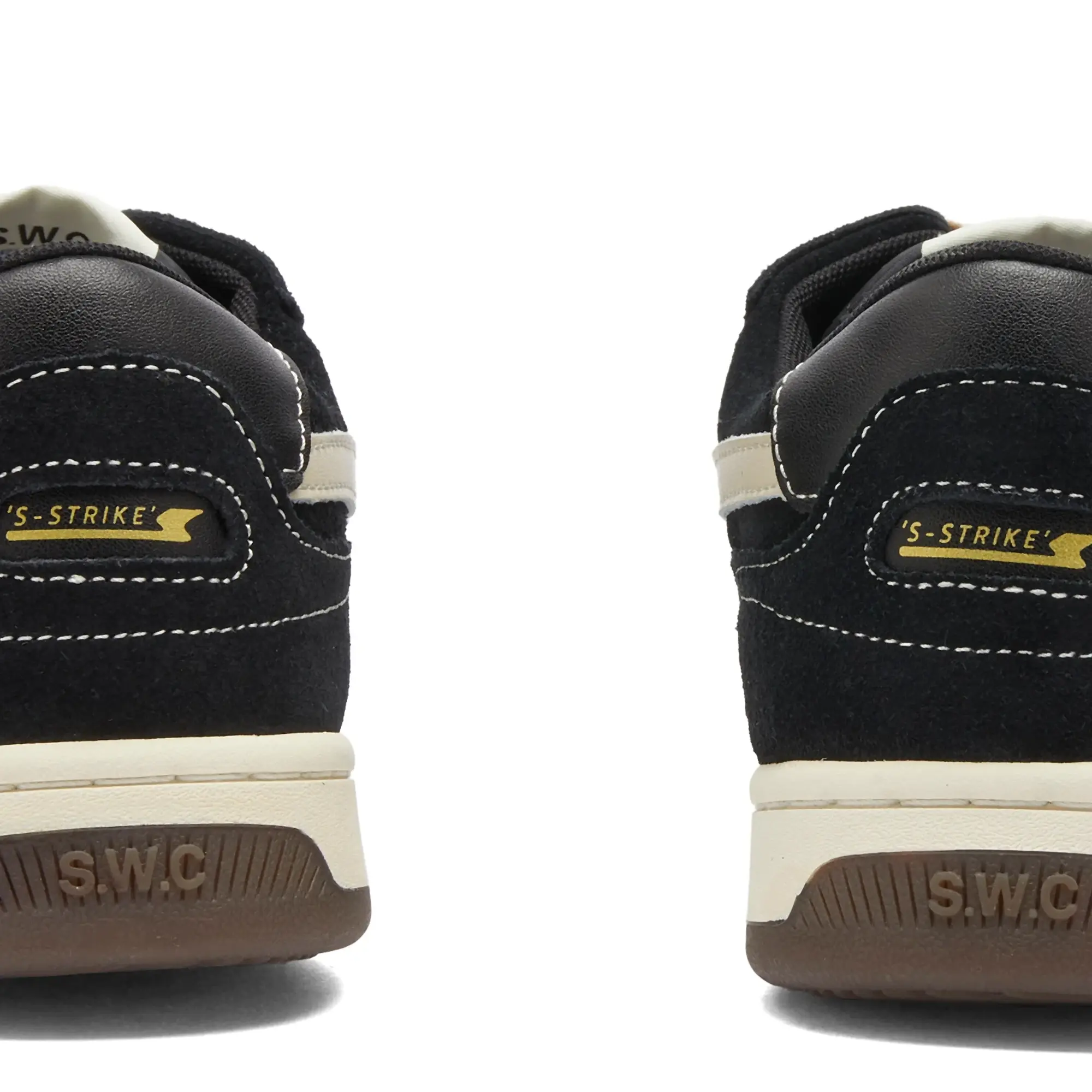 Stepney Workers Club Pro Cup S Strike, Black
