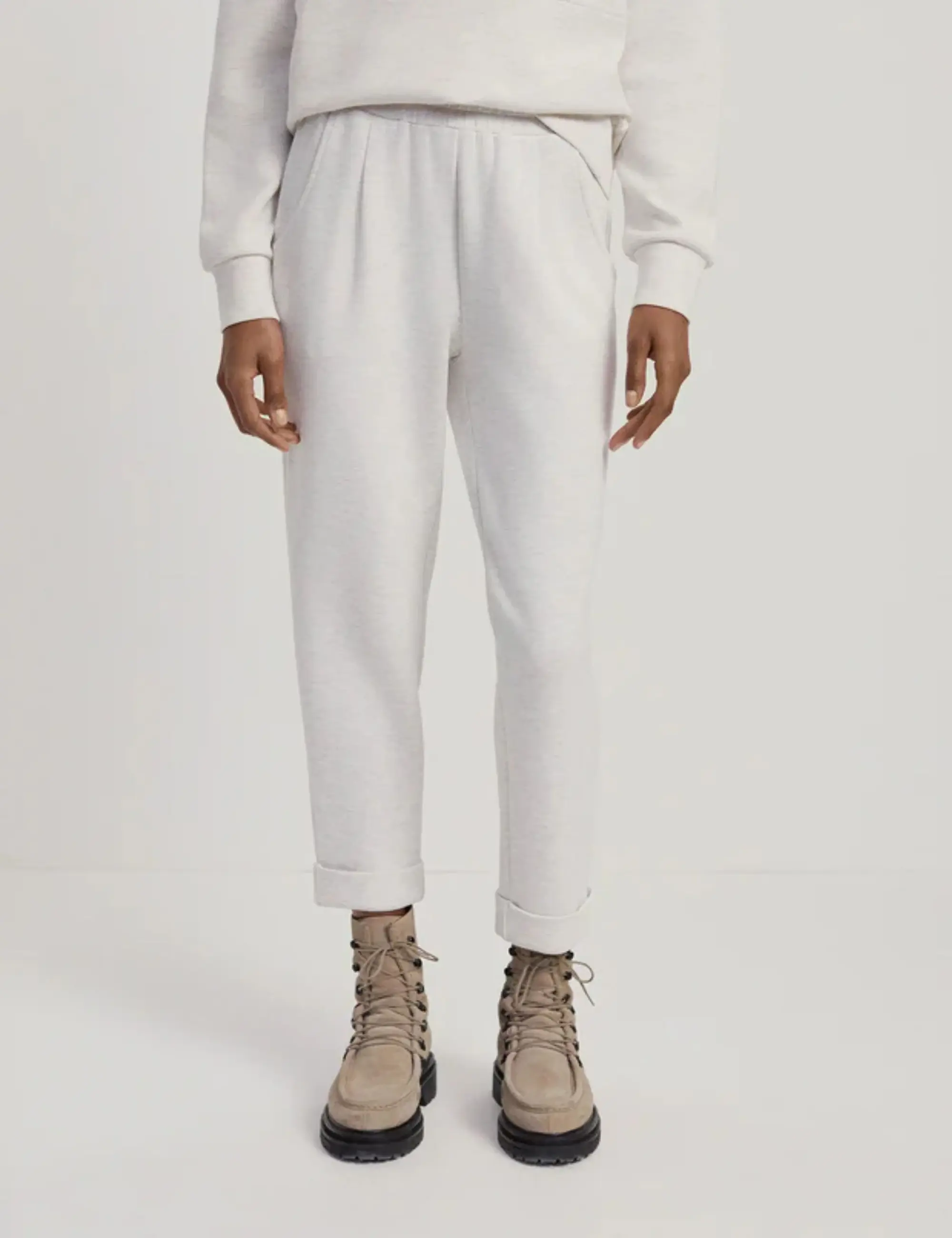 Nike Varley Women's The Rolled Cuff Pant 25 - Ivory Marl - XS - White