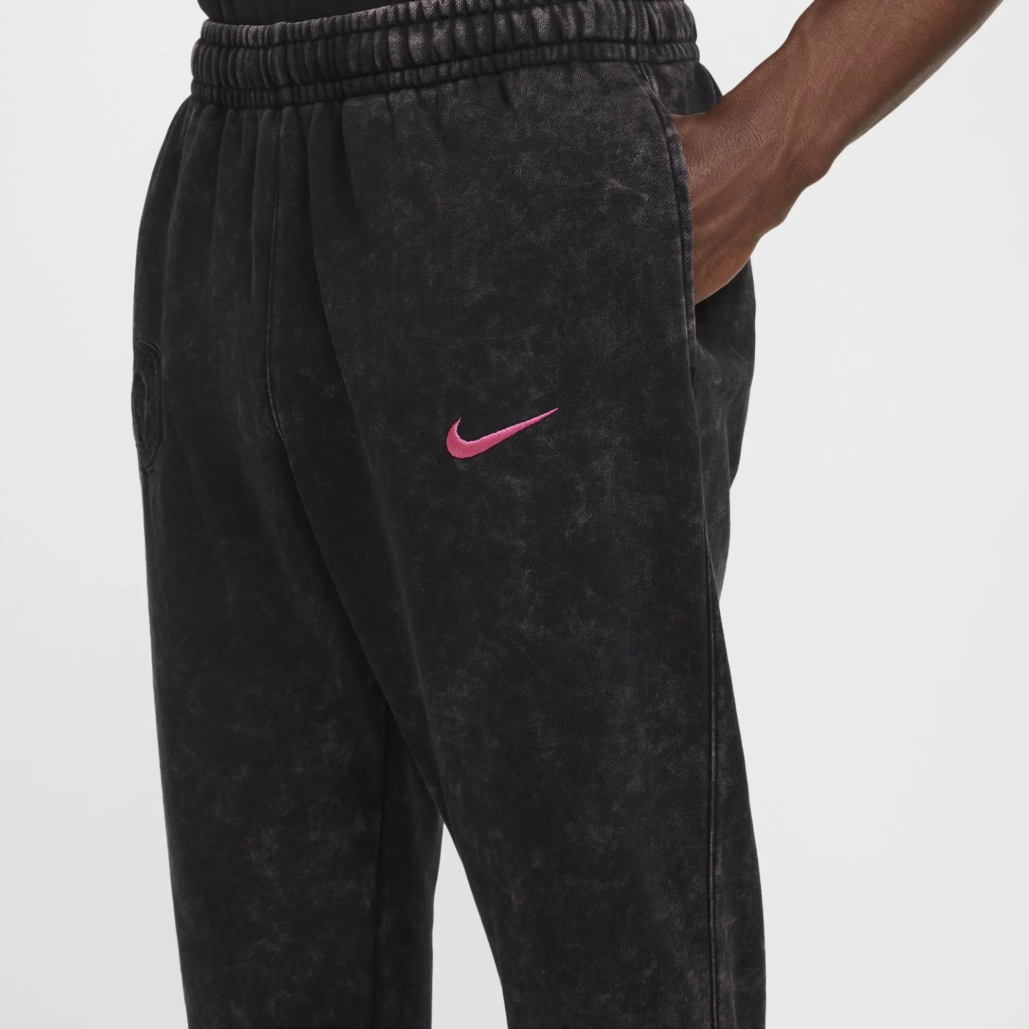 Chelsea F.C. Club Third Men's Nike Football Pants - Black - Cotton/Polyester