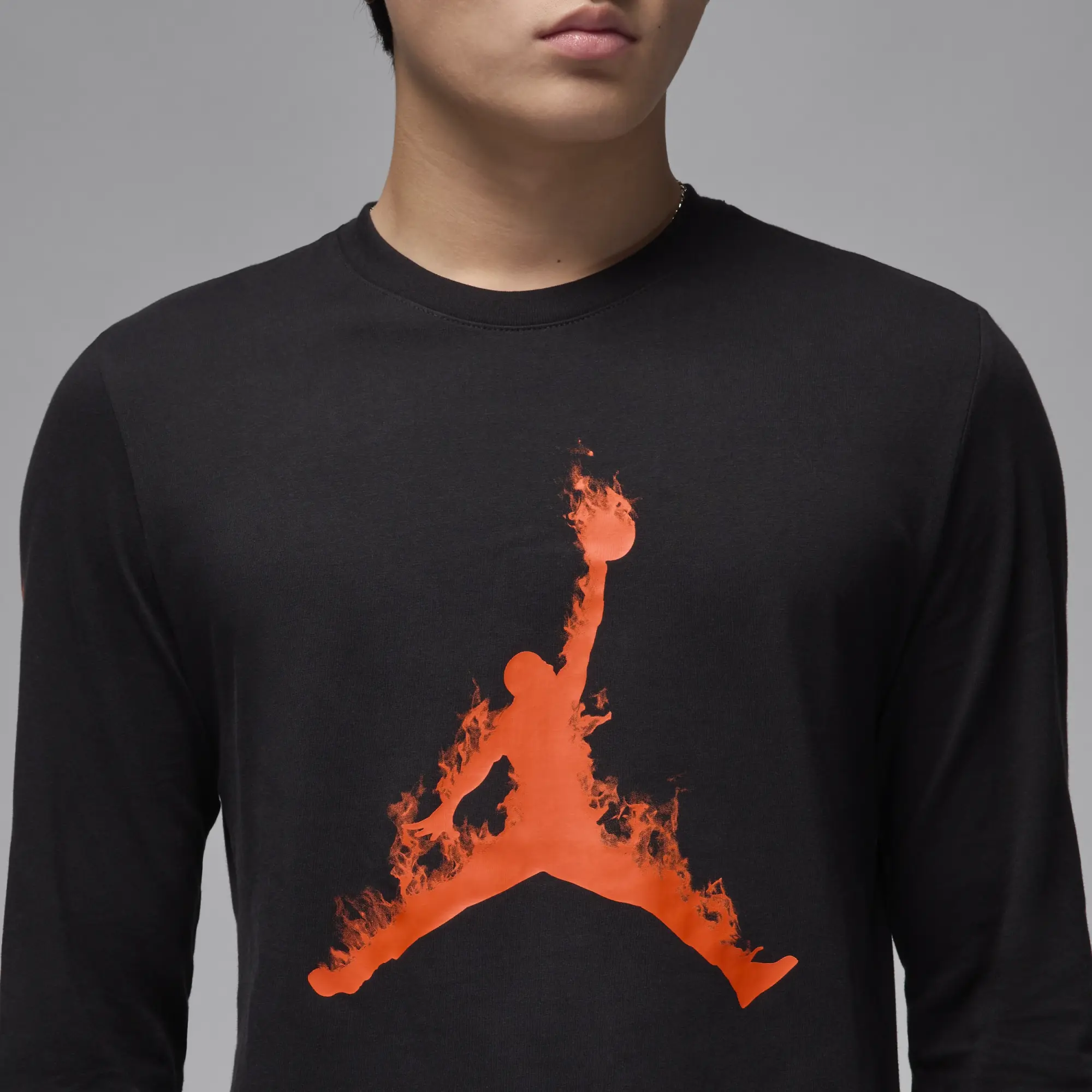 Nike Jordan T-Shirt Jordan Men's Long-Sleeve T-Shirt Black/ Team Orange/ Team Orange M