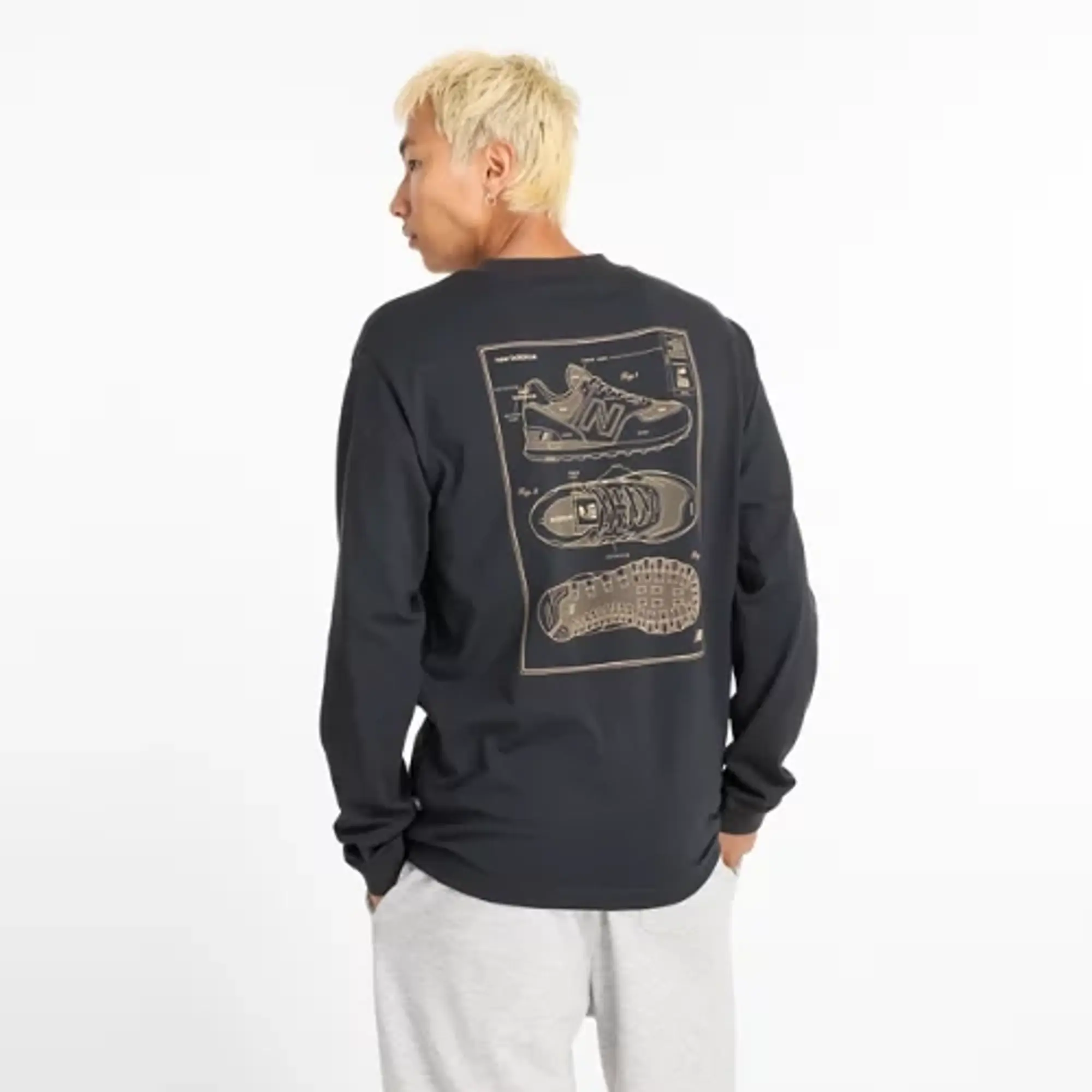 New Balance Men's Athletics 574 Sketch Long Sleeve in Black Cotton