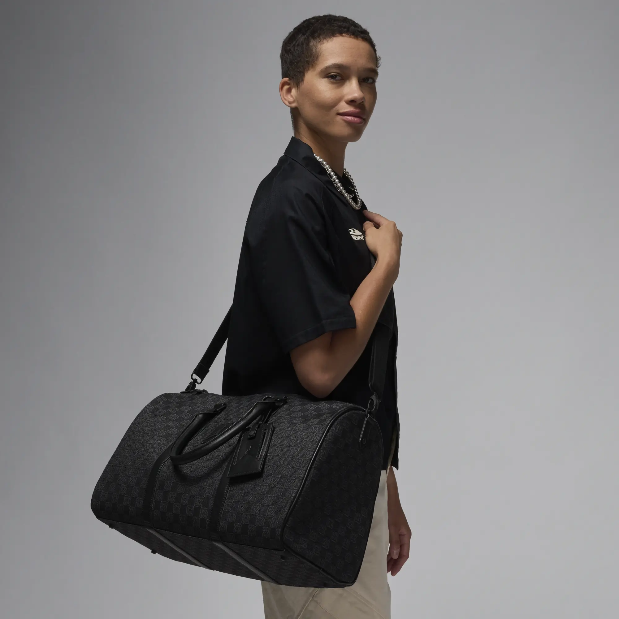 バッグ Nike Jordan Monogram Duffle Bag Black Nike Jordan Monogram Duffle Duffle Bag - Black - Polyester