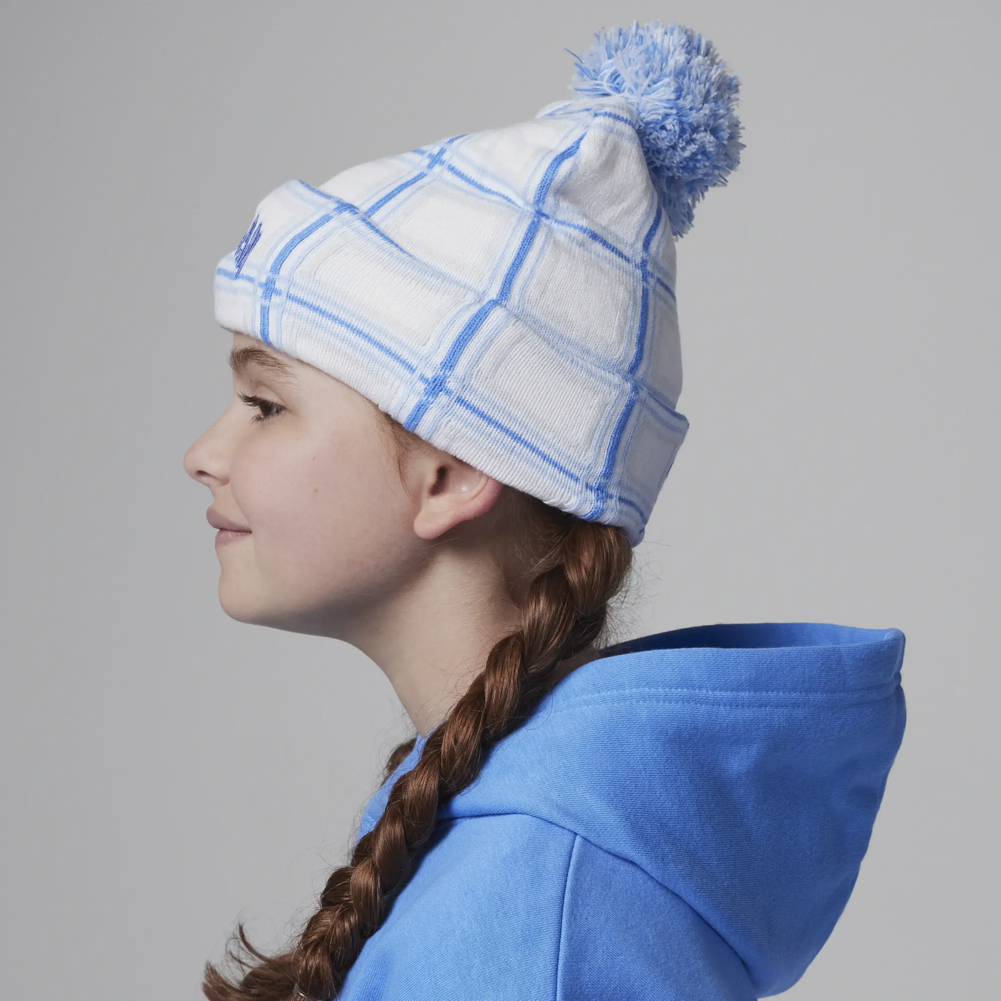 Nike Jordan Older Kids' Festive Check Pom-Pom Beanie - White - Acrylic