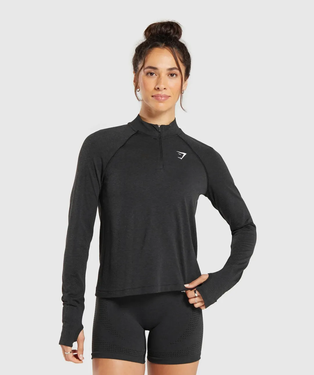 【ブラック】モノグラムロゴ柄 ジャージー キュロット (WOMENS) New Balance Golf｜モノグラムロゴ柄 ジャージー キュロット (WOMENS