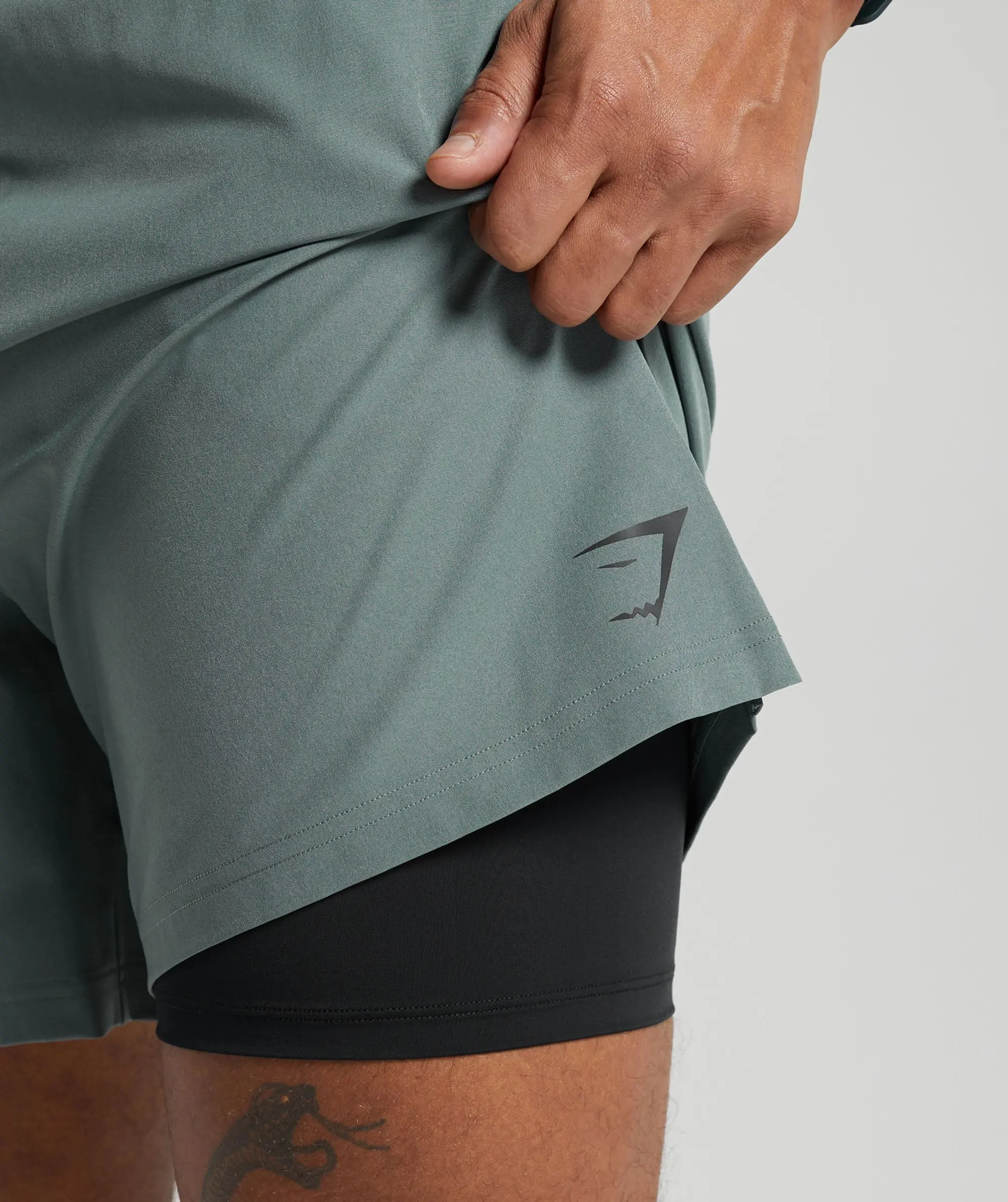 Gymshark Land to Water 6 Shorts - Cargo Teal