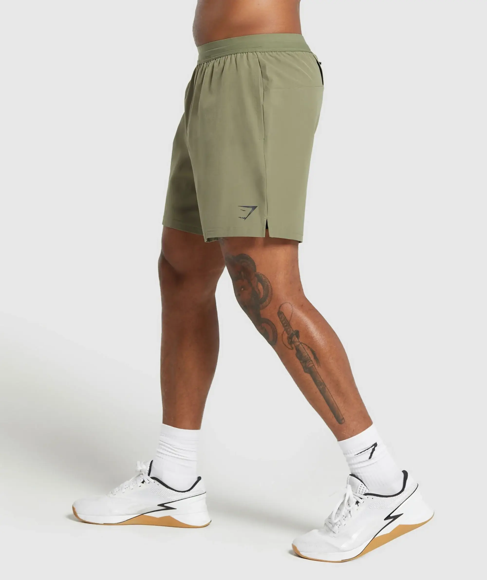 Gymshark Land to Water 6 Shorts - Utility Green