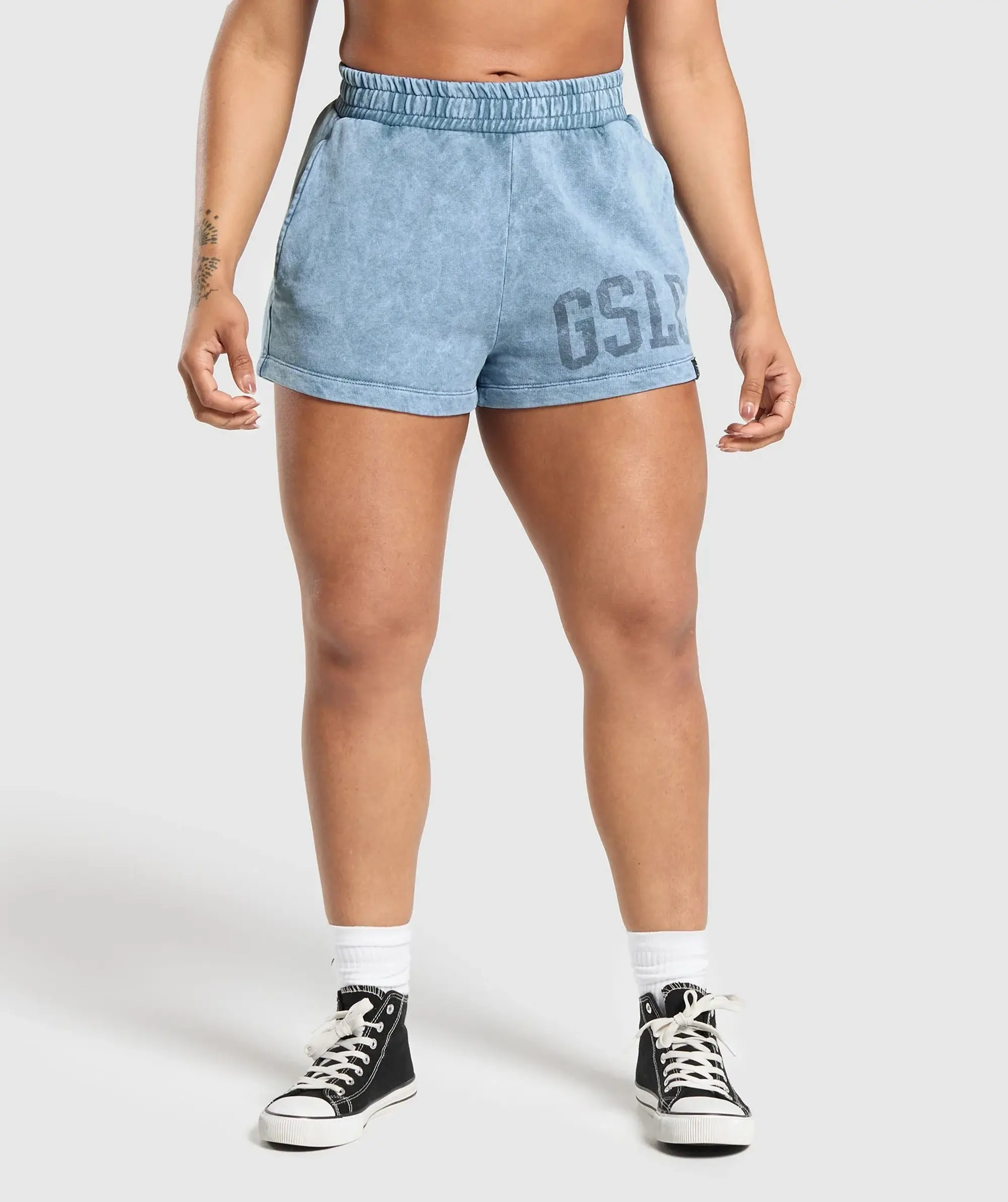 Gymshark Collegiate Shadow Washed Shorts - Faded Blue