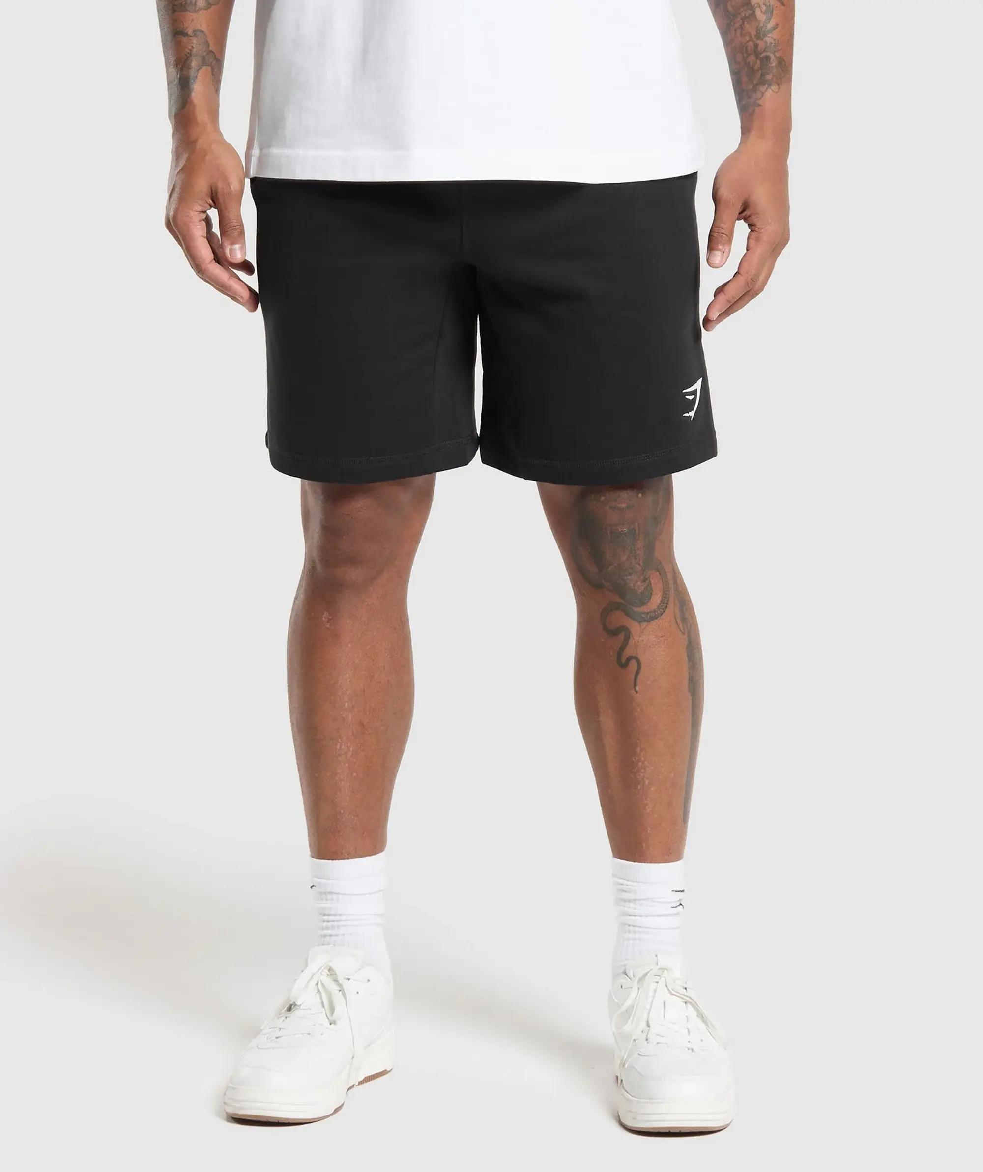 Gymshark Crest 9 Shorts - Black