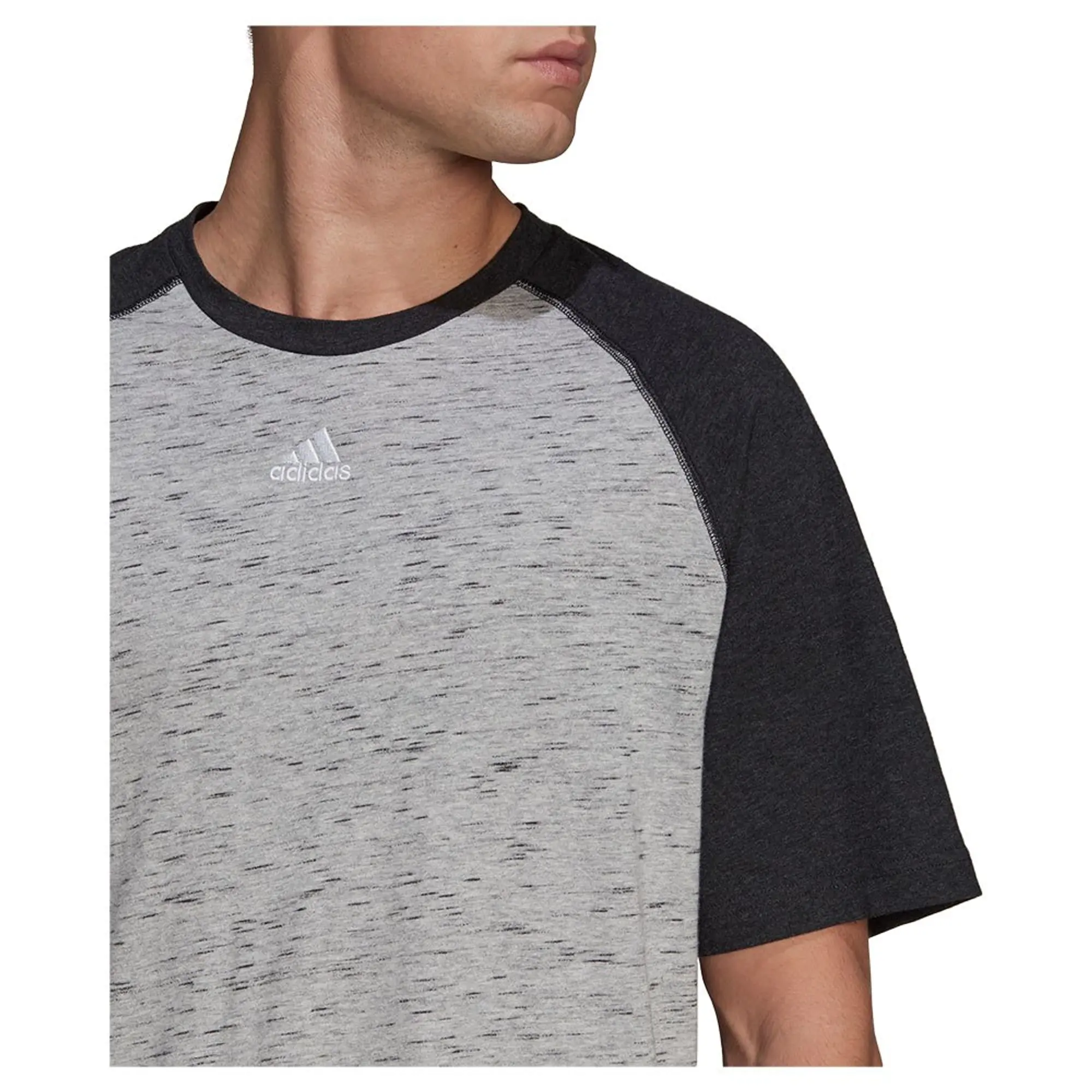 adidas  MEL T-SHIRT  men's T shirt in Grey