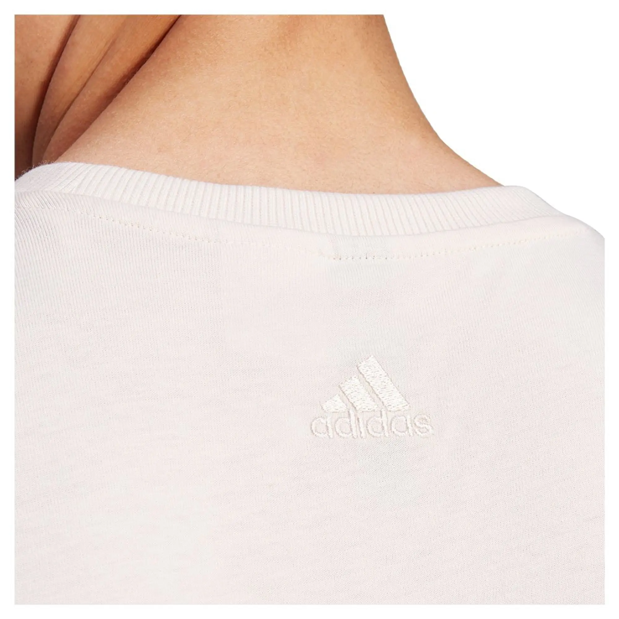 adidas  ALL SZN G T  men's T shirt in Beige