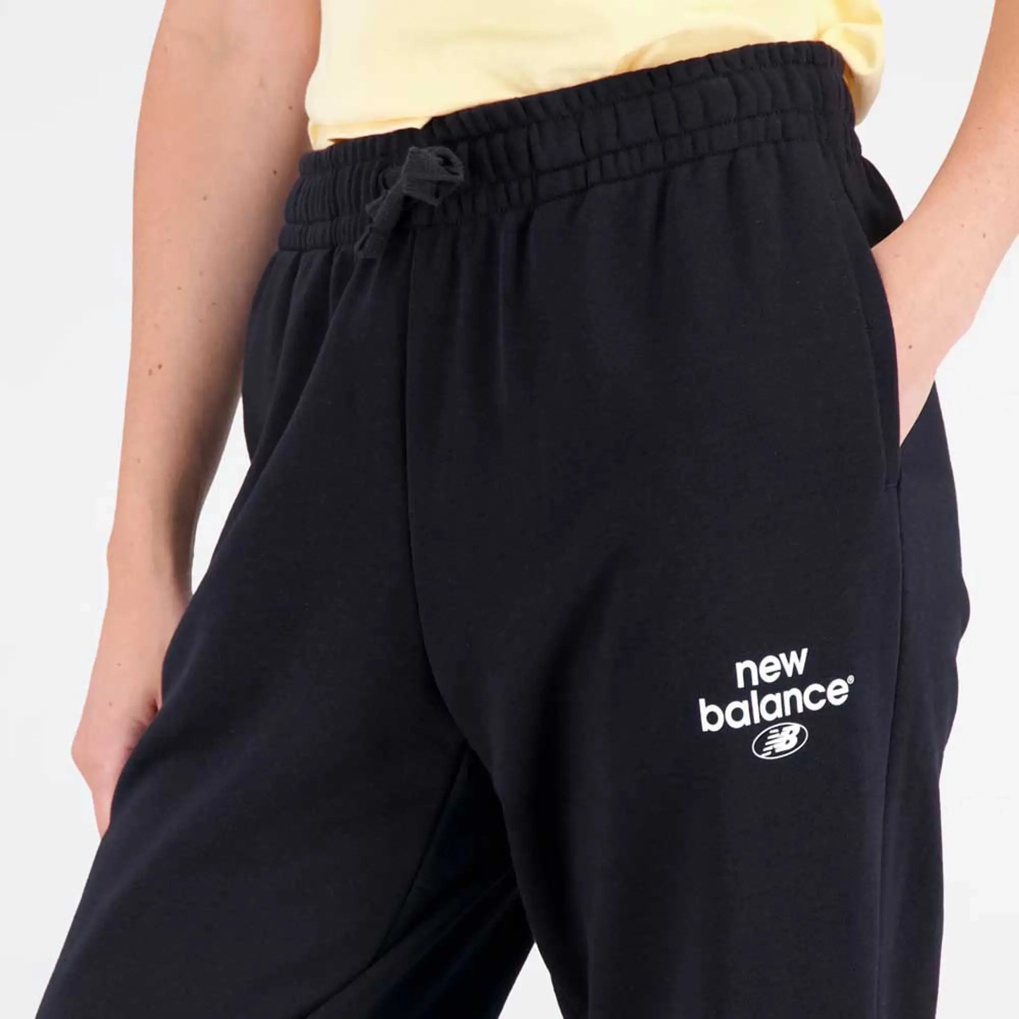 New Balance Essentials Reimagined Brushed Back Fleece Pants