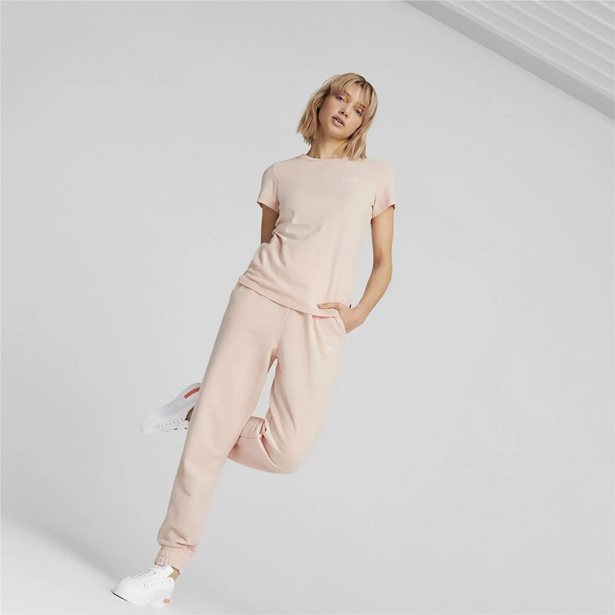 Puma Ess+ Embroidery High Pants
