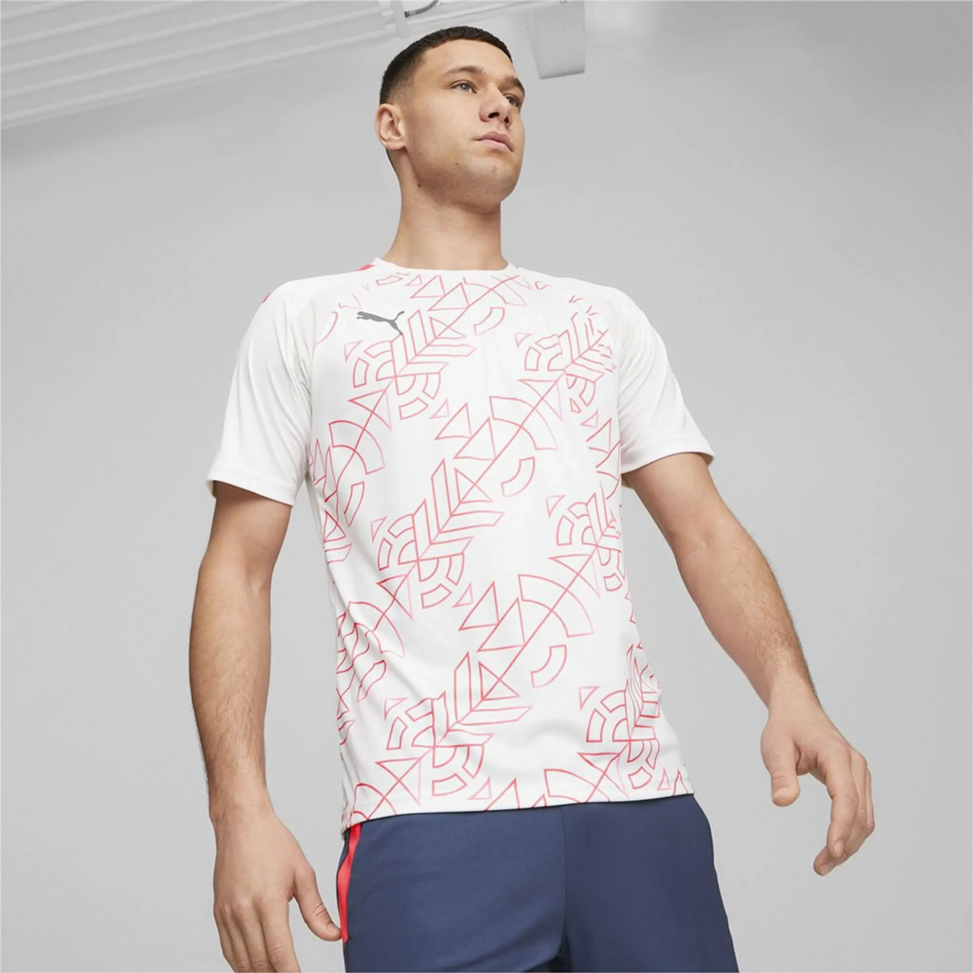 Puma Graphic Jersey - White