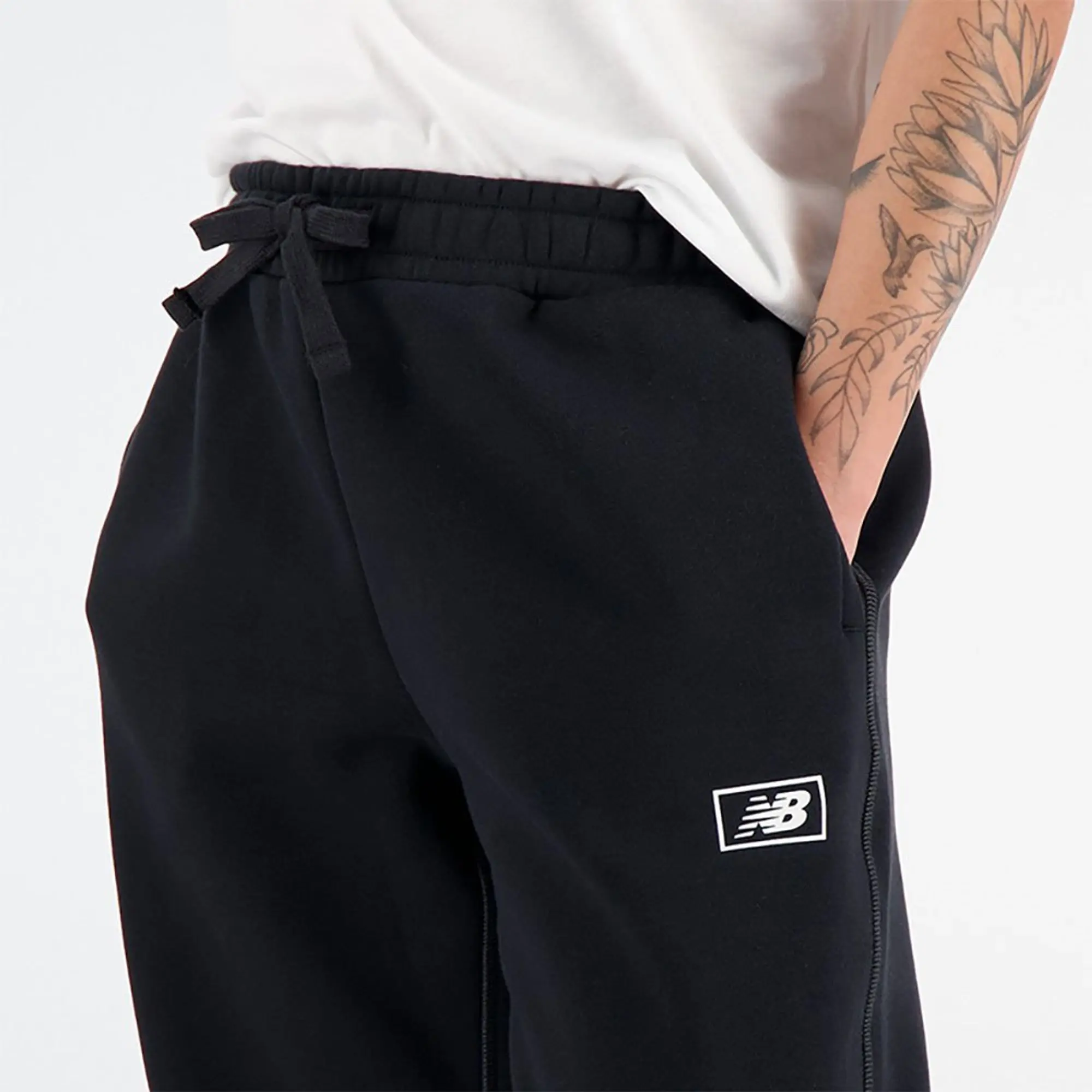 New Balance Essentials Americana Brushed Back Sweat Pants