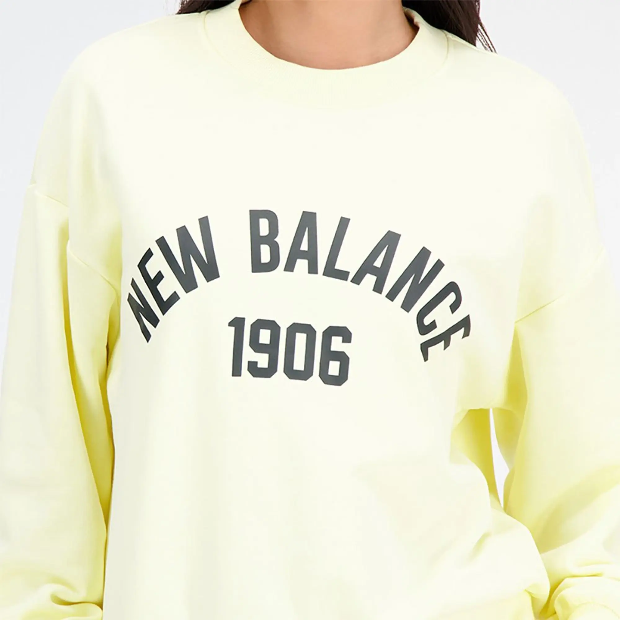 New Balance Essentials Varsity Sweatshirt