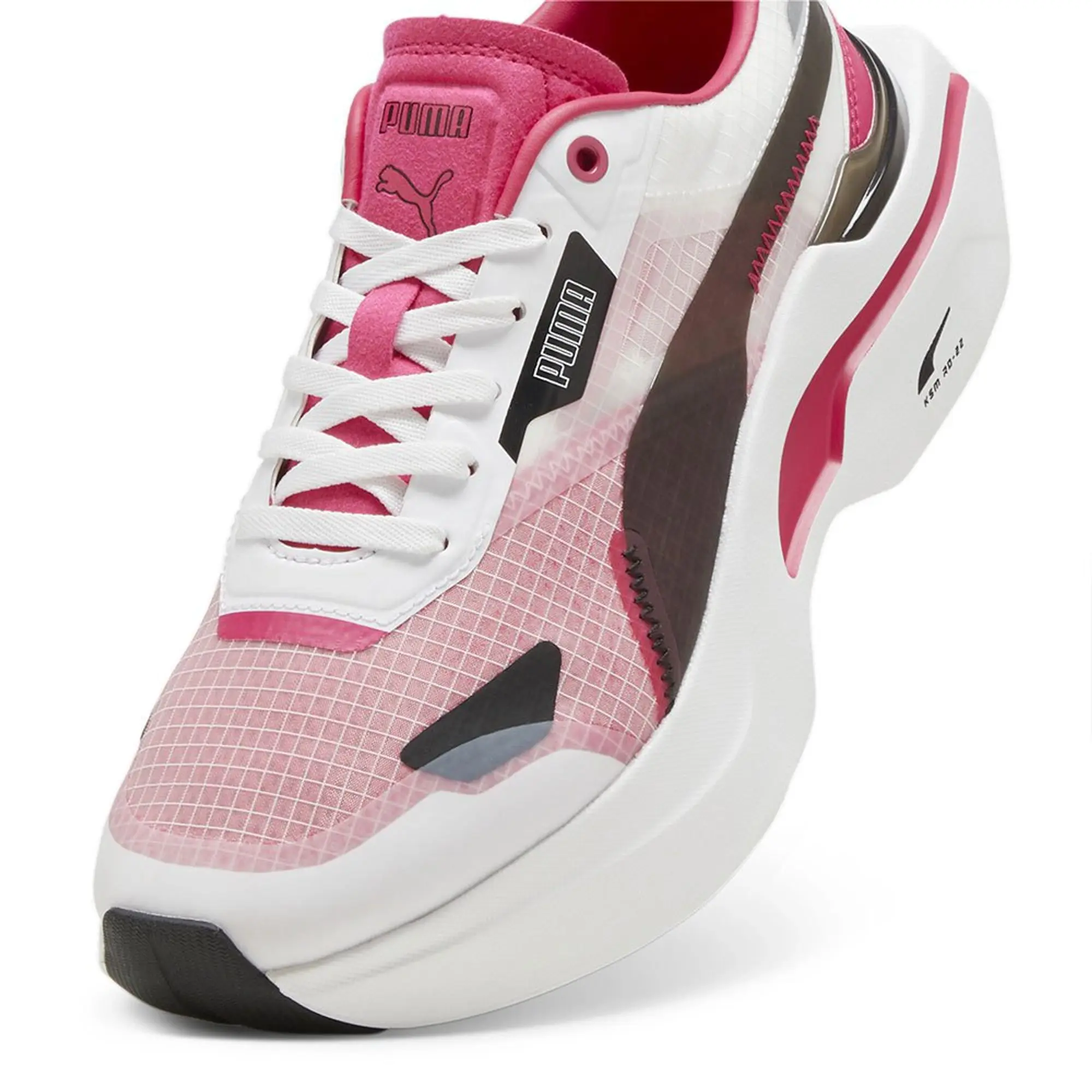 Puma  KOSMO RIDER  women's Shoes (Trainers) in Pink