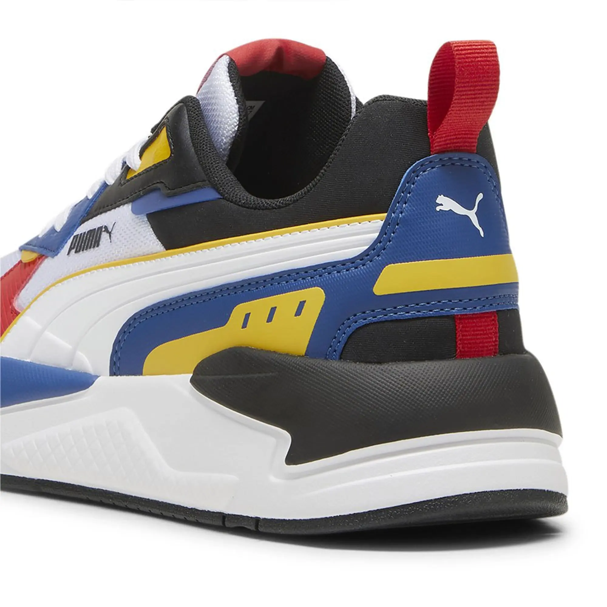 Puma  X-Ray 3  men's Shoes (Trainers) in Multicolour