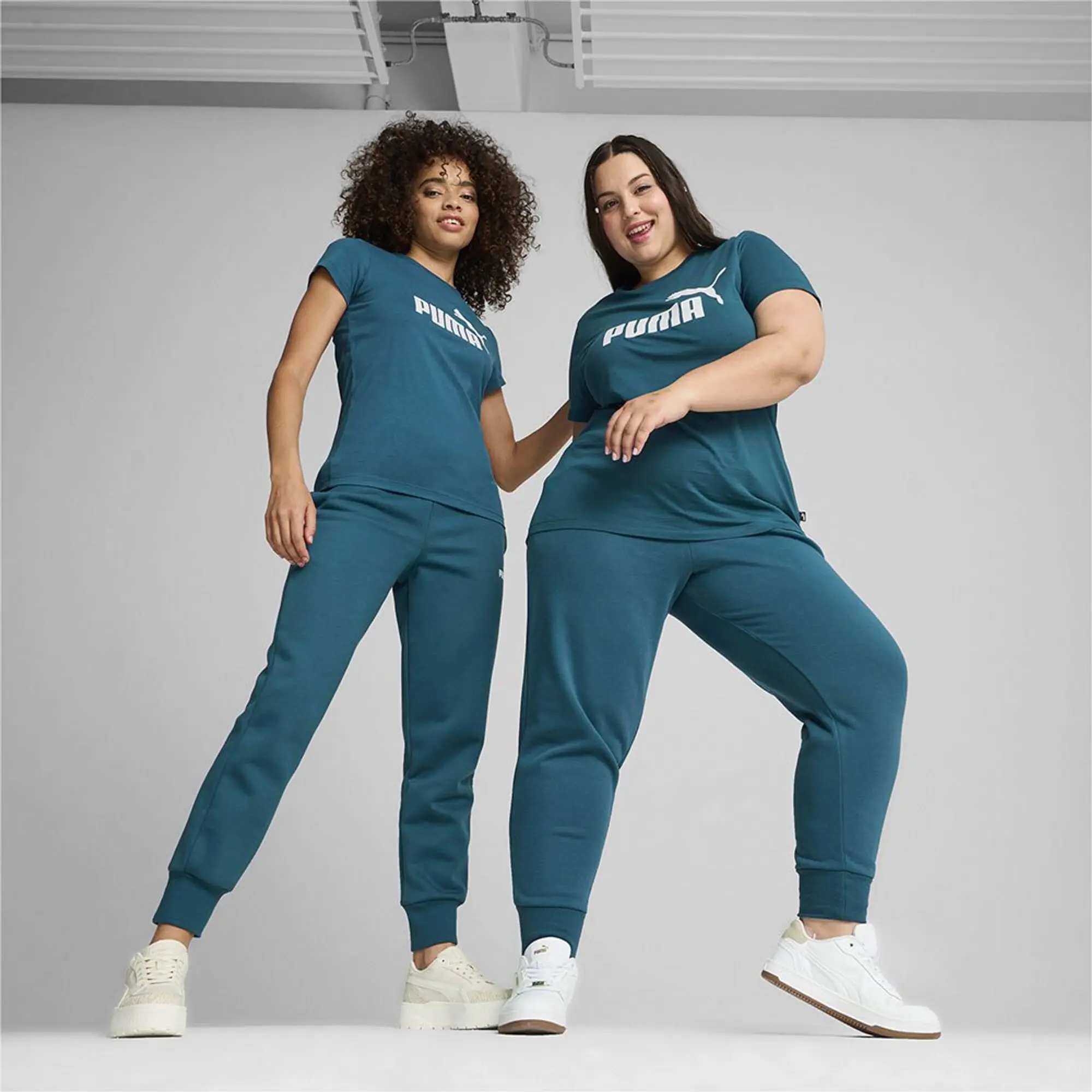 Puma Womens Essentials Sweatpants - Green Rubber