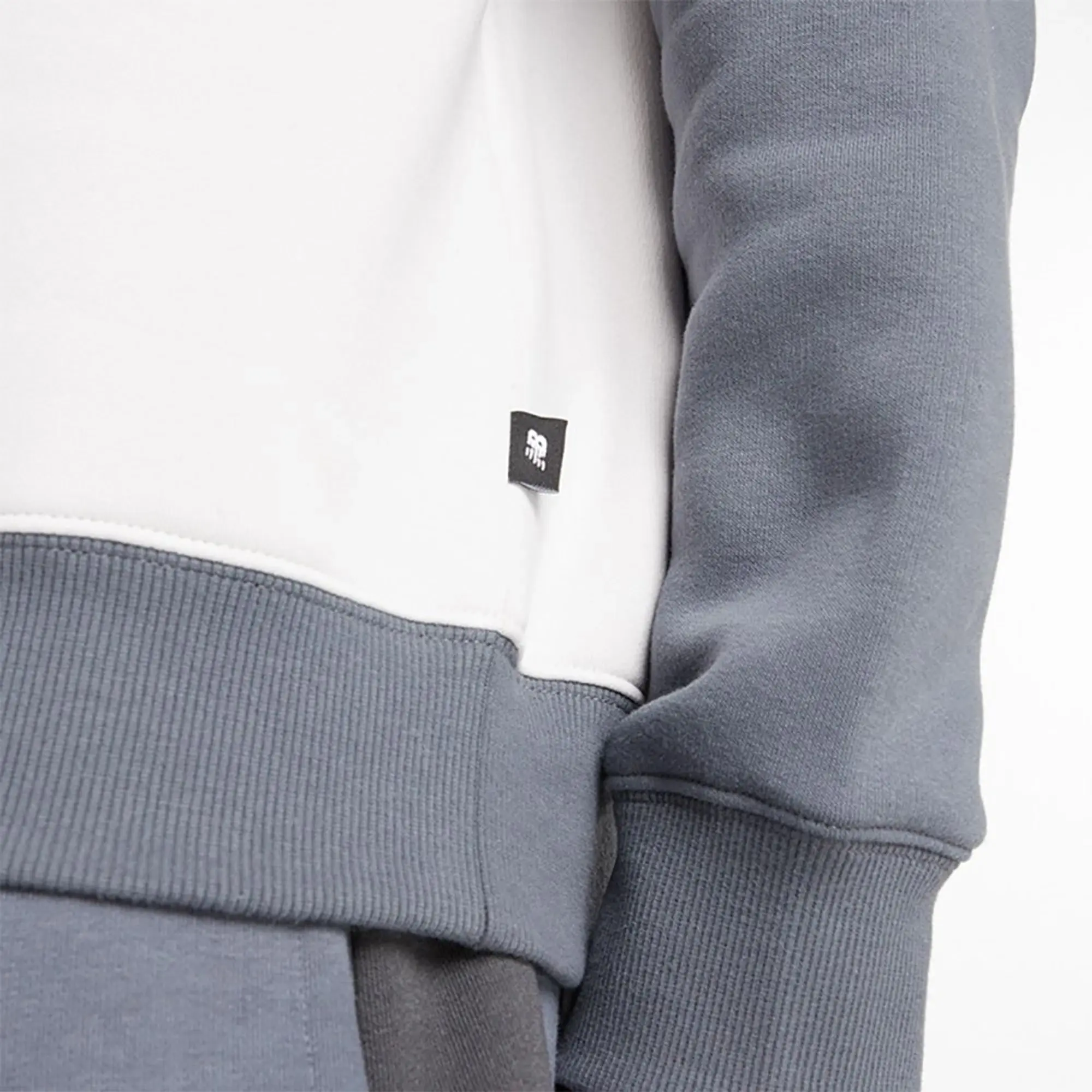 New Balance Classics Sweatshirt