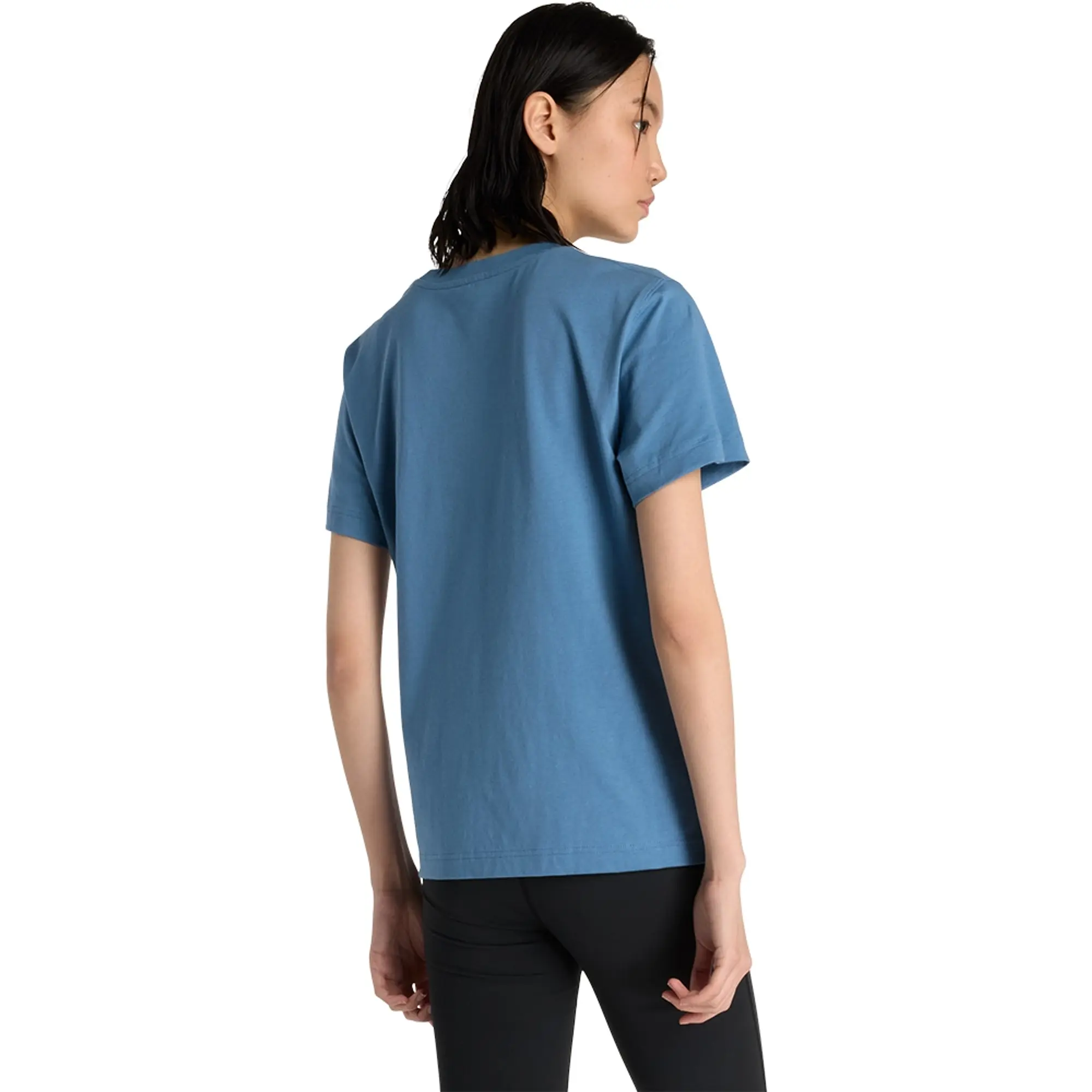 New Balance  SMALL LOGO T-SHIRT  women's T shirt in Beige