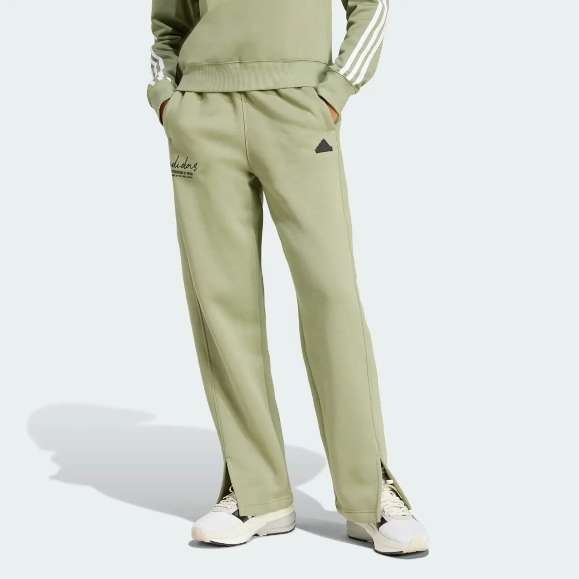 adidas Signature Graphic Embroidery Fleece Straight Leg Pant