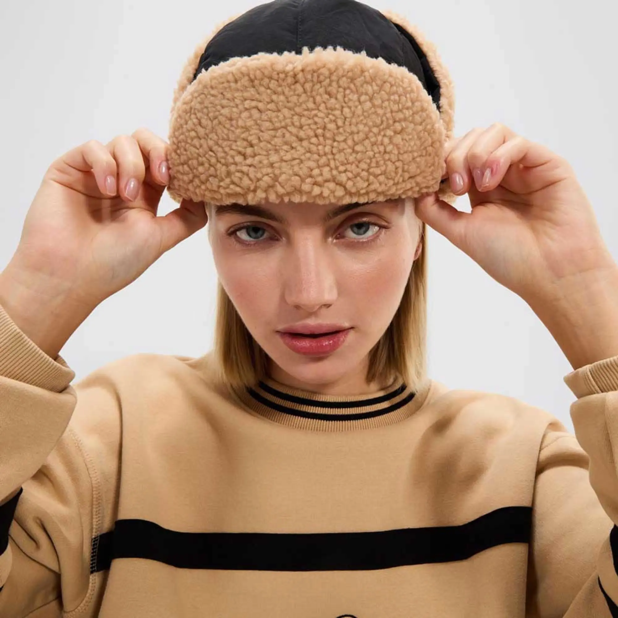 Ellesse Almond Hat
