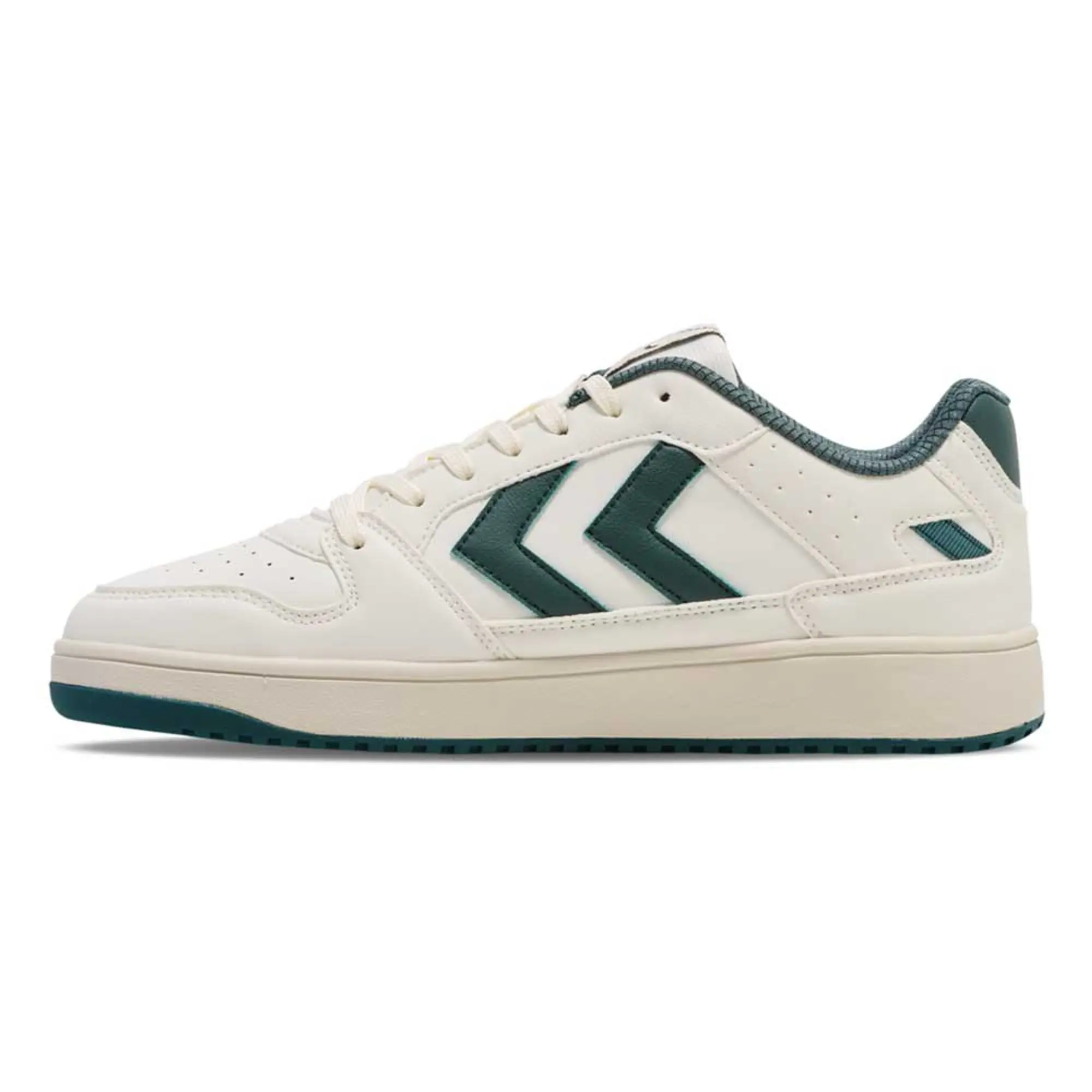 hummel  ST POWER PLAY RT  men's Shoes (Trainers) in White