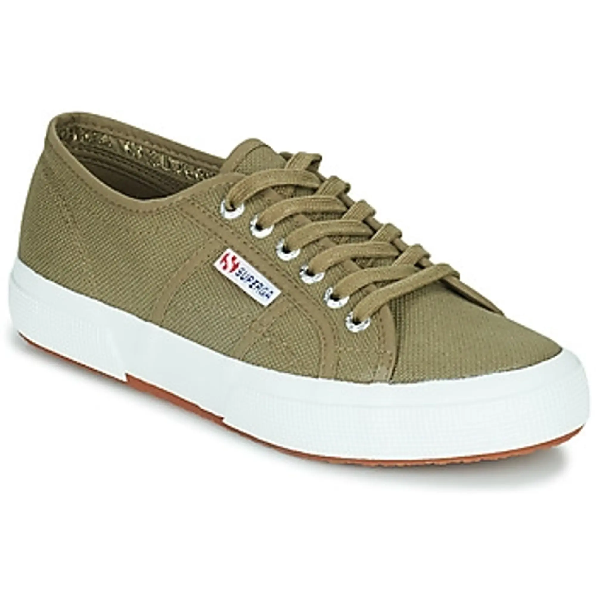 Superga  2750 COTU  women's Shoes (Trainers) in Green