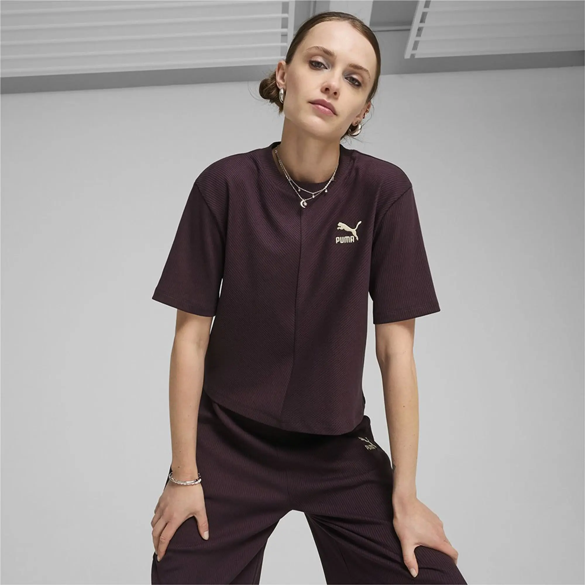 Puma Select Classics Ribbed Relaxed Short Sleeve T-shirt
