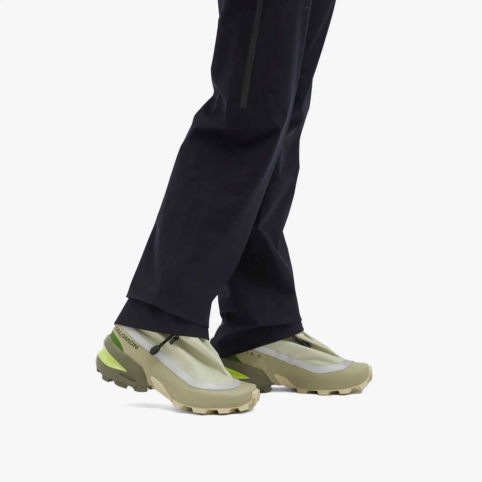MM6 Maison Margiela Men's x Salomon Cross Low Sneaker Alfalfa/Silver Reflective/Flint Gray