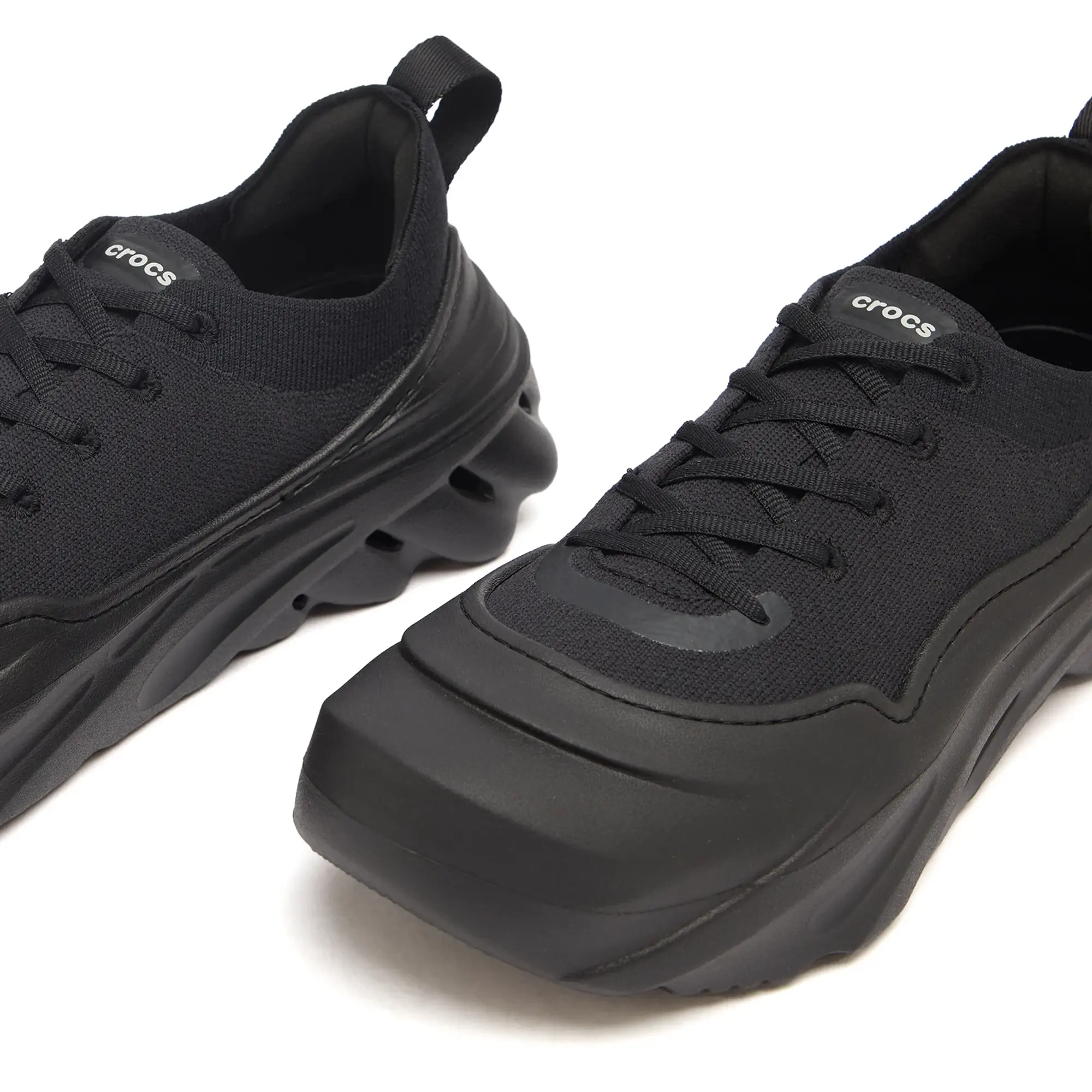 Crocs Echo Surge Black/Black