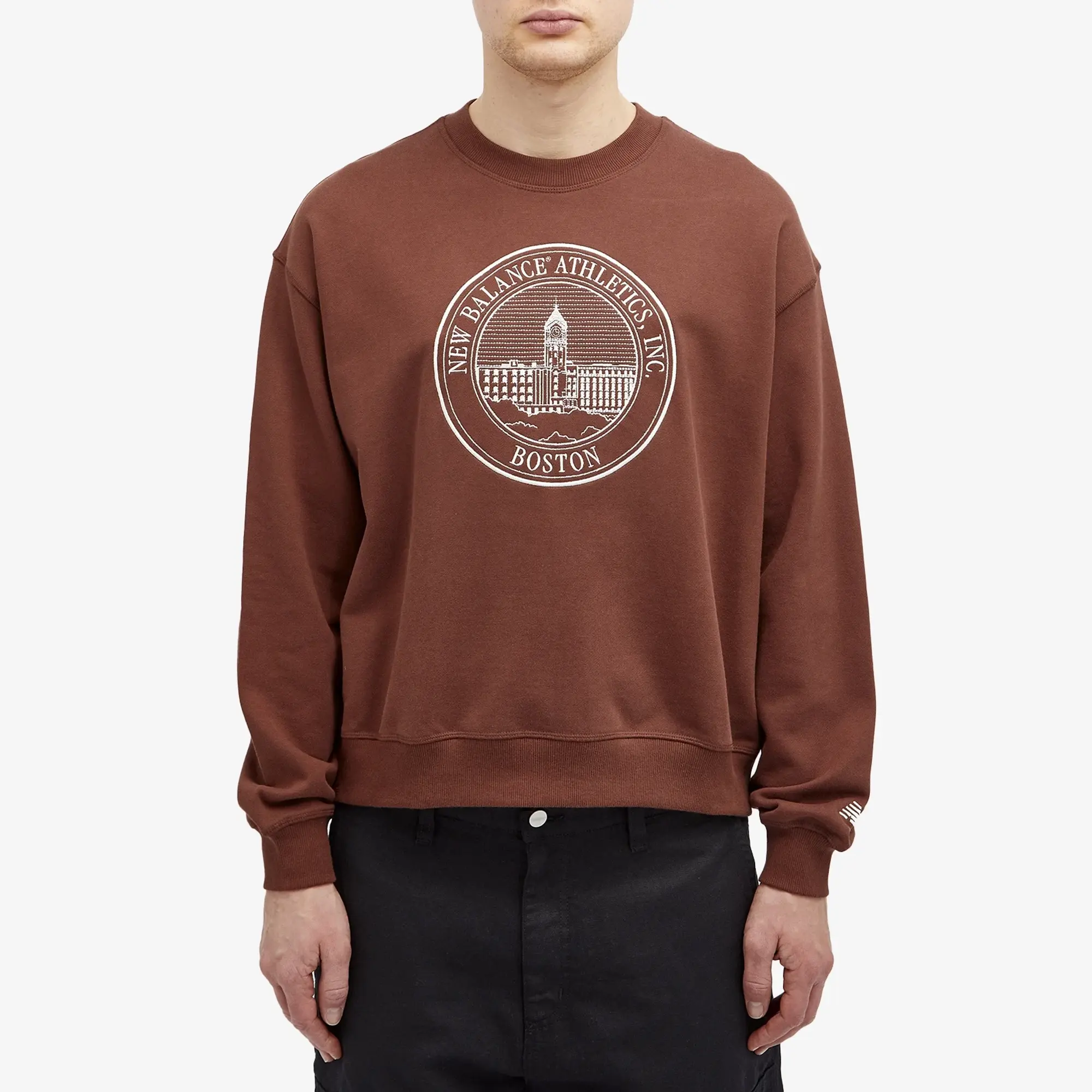 New Balance Men's Varsity Oversized Crewneck Sweat Nightwatch Green