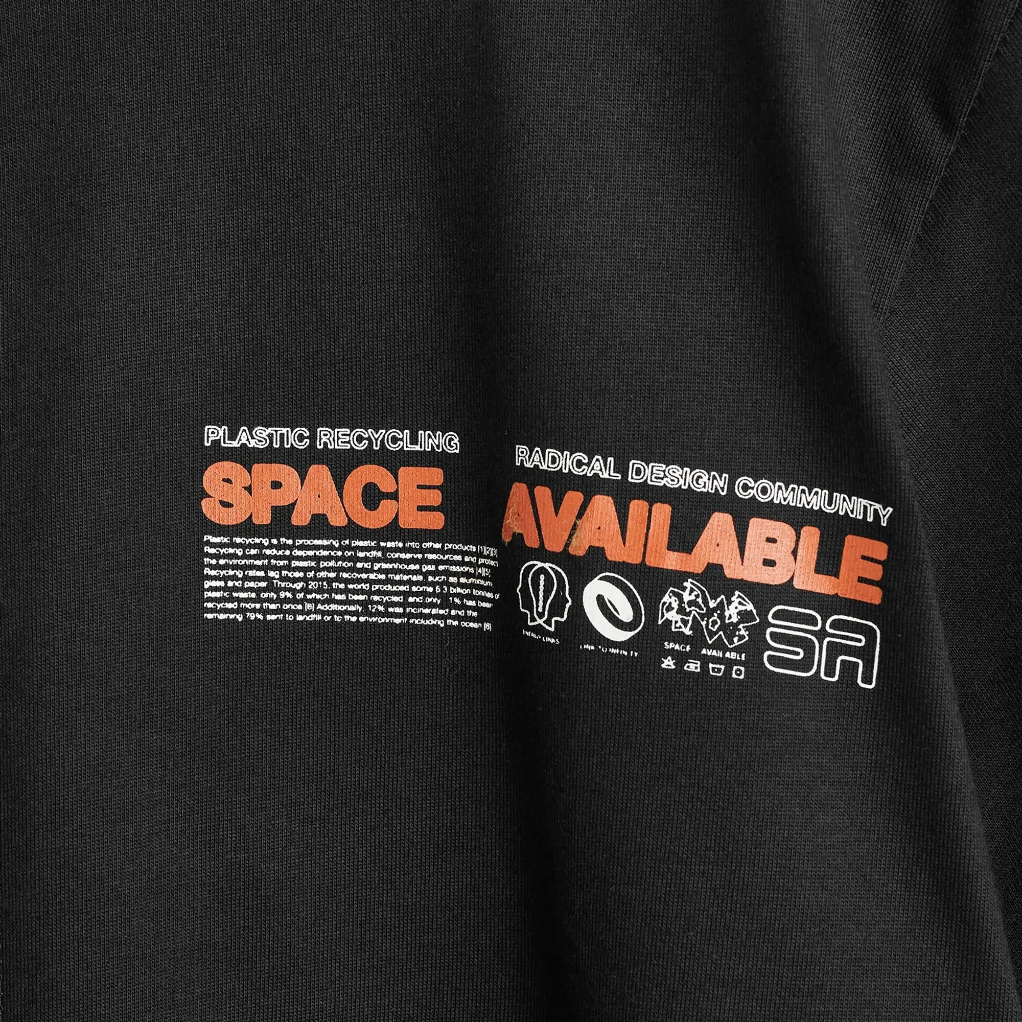 Space Available Men's Radical Plastics T-Shirt Black
