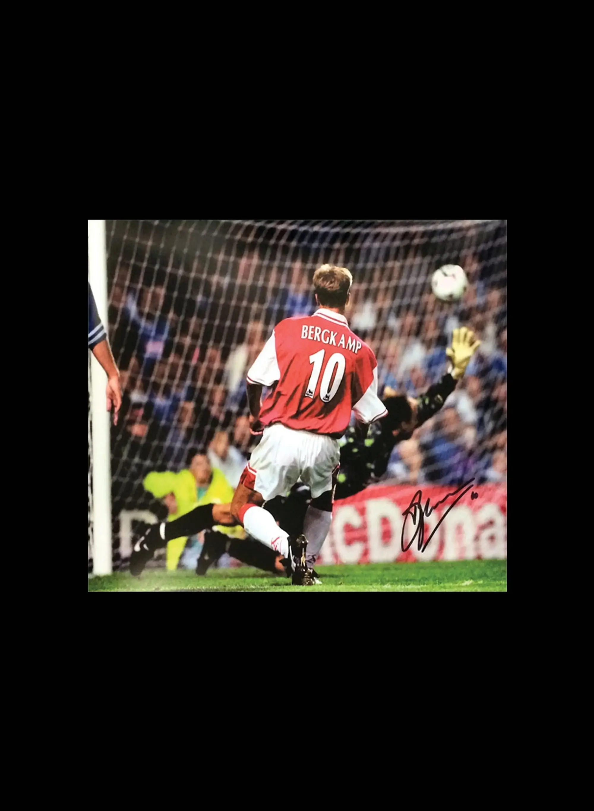 Champion Dennis Bergkamp Signed Arsenal photo (2)