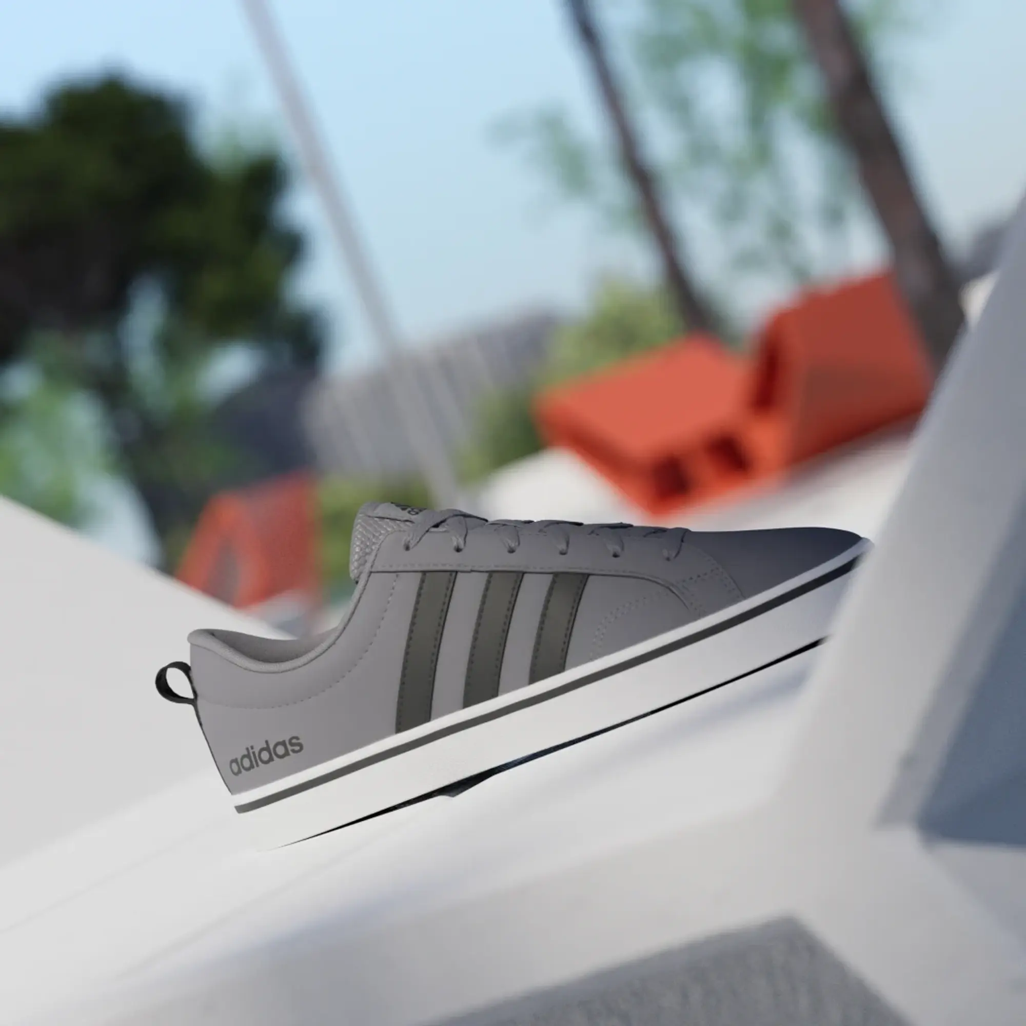 adidas  VS PACE 2.0  men's Shoes (Trainers) in Grey