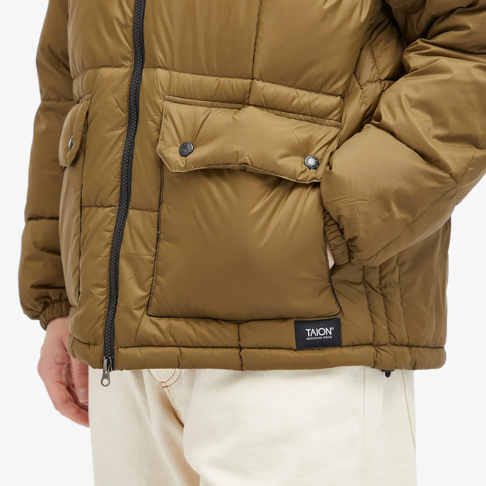 Taion Men's Volume Hooded Down Jacket Olive